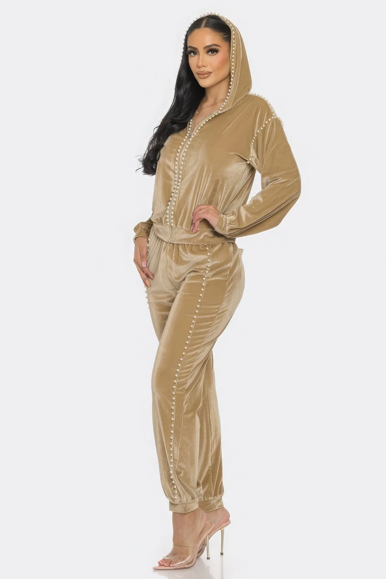 Jogger With Pearls Set sold by Gigi Laurent product image thumbnail 2