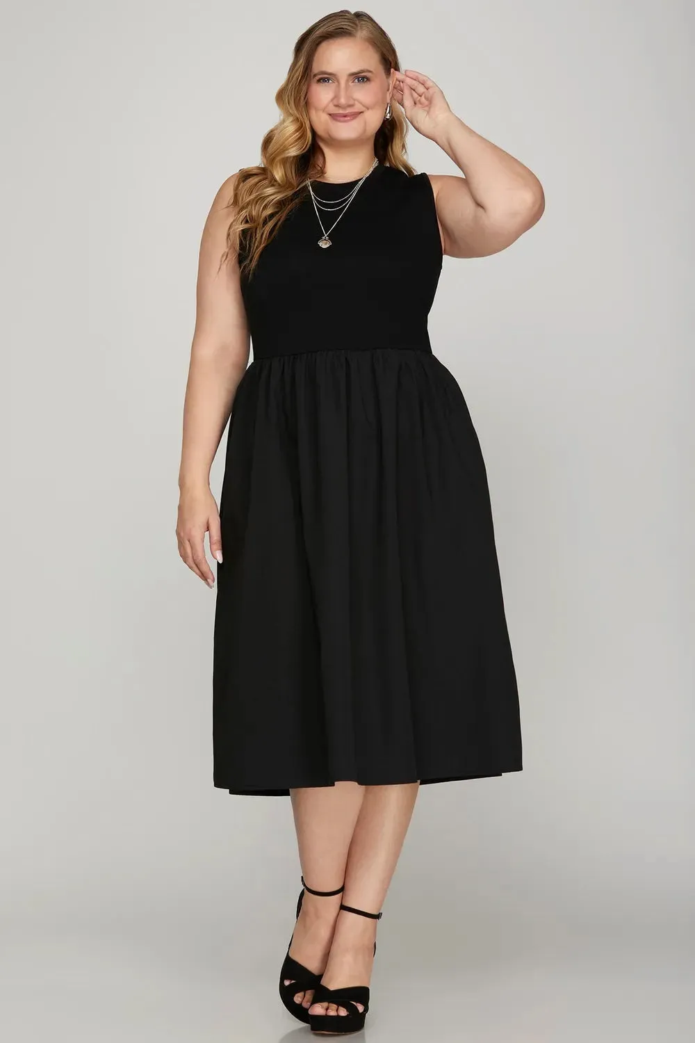 She + Sky Full Size Sleeveless Poplin Woven Midi Dress with Pockets Plus Size sold by Gigi Laurent product image thumbnail 3
