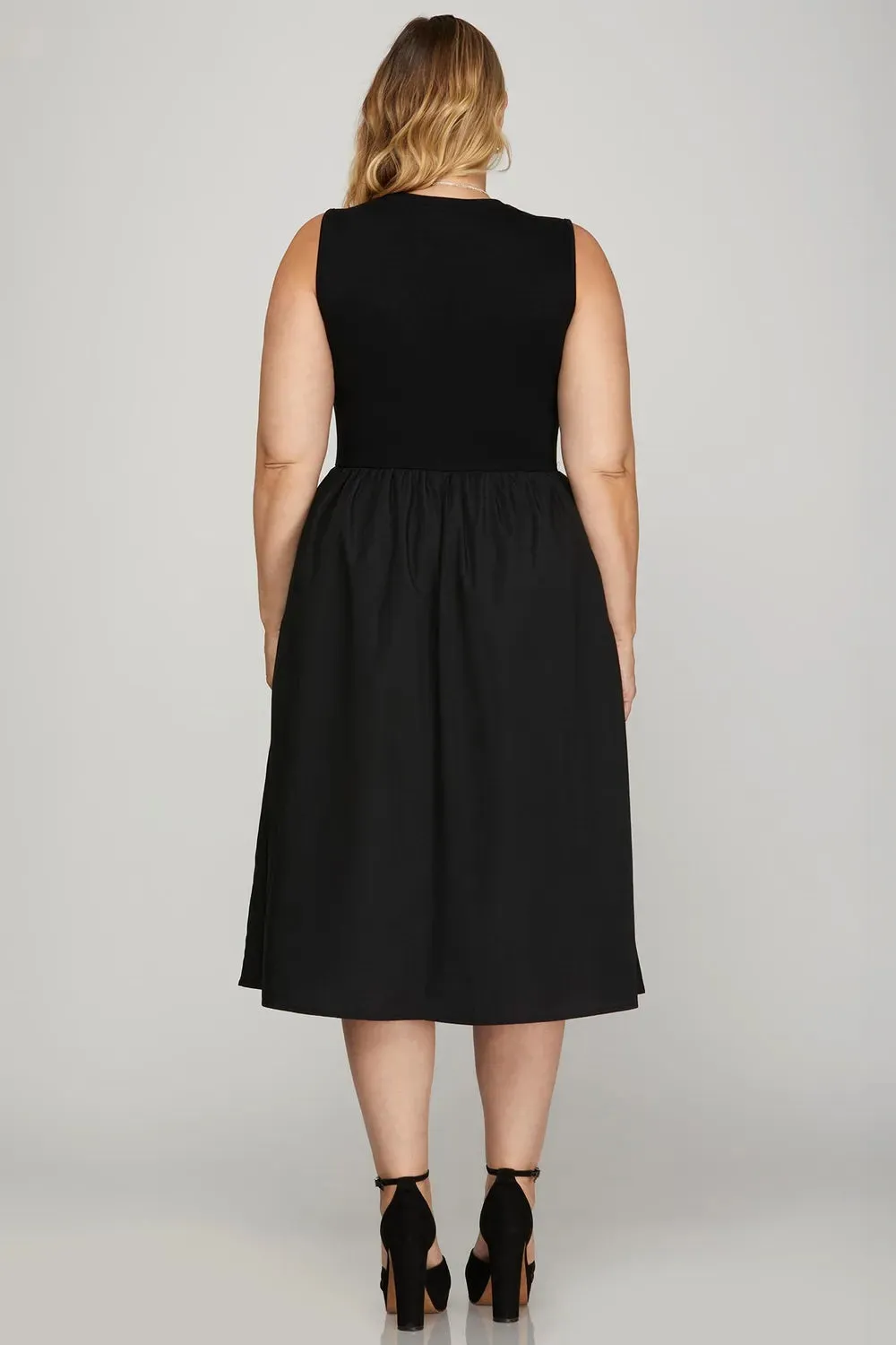 She + Sky Full Size Sleeveless Poplin Woven Midi Dress with Pockets Plus Size sold by Gigi Laurent product image thumbnail 4