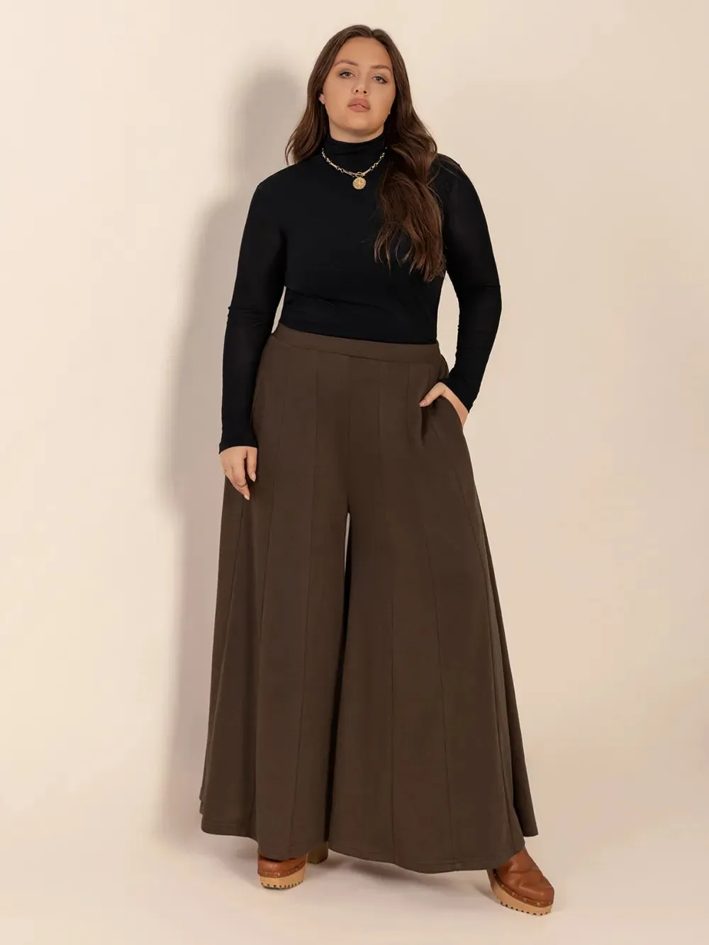 Plus Size Wide Leg Pants with Pockets sold by Gigi Laurent product image thumbnail 5