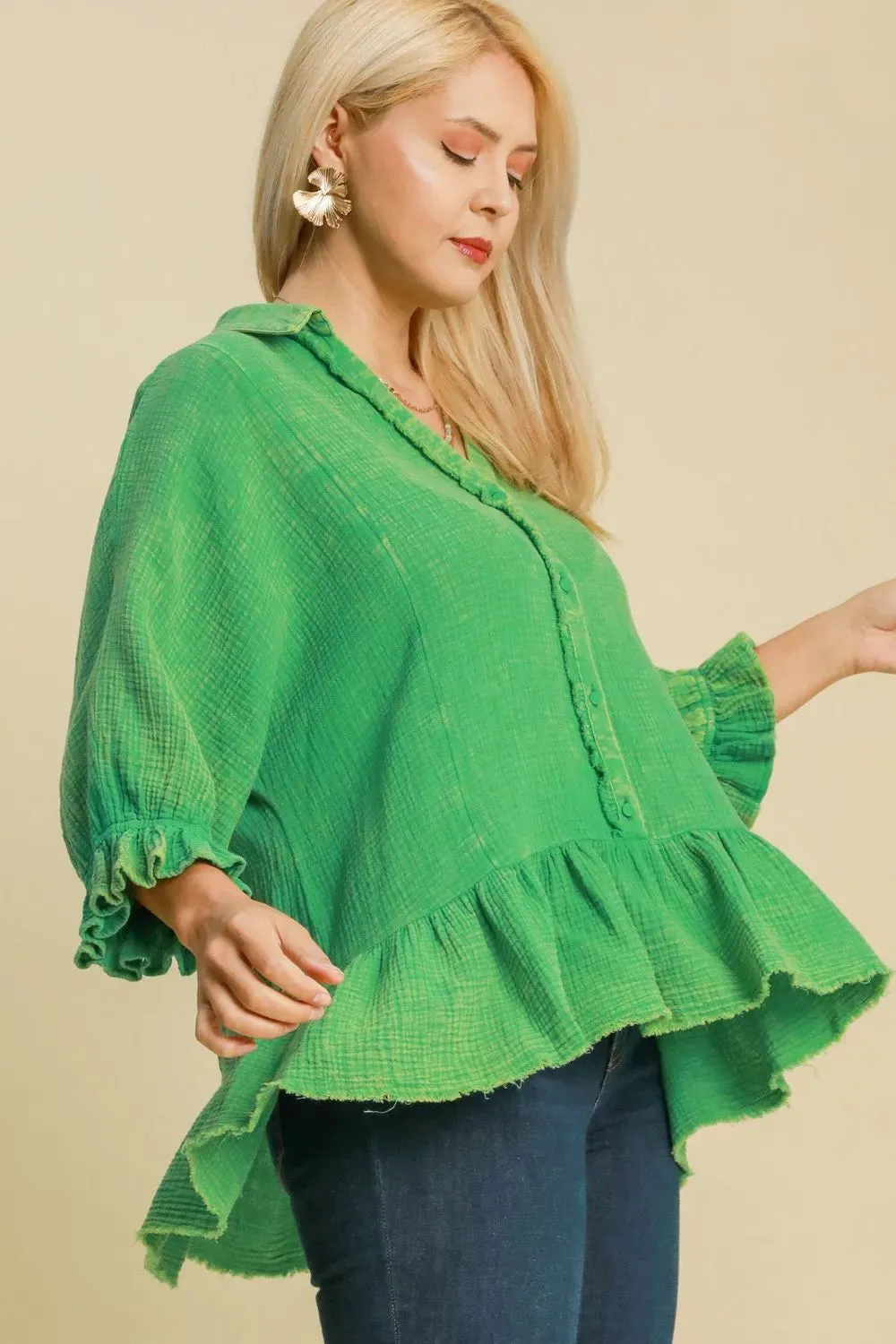 Umgee Full Size Mineral Washed Cotton Gauze Top Plus Size sold by Gigi Laurent product image thumbnail 2