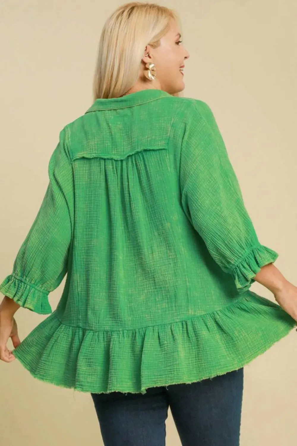 Umgee Full Size Mineral Washed Cotton Gauze Top Plus Size sold by Gigi Laurent product image thumbnail 3