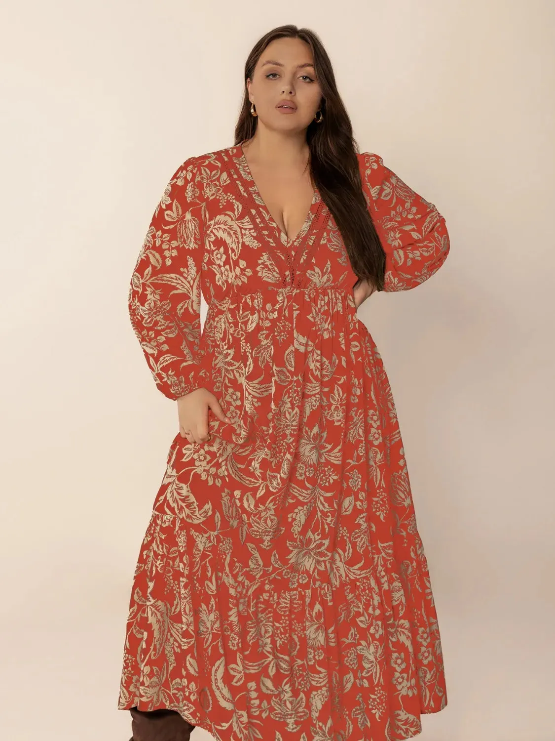 Plus Size Lace Detail Printed Balloon Sleeve Midi Dress sold by Gigi Laurent product image thumbnail 4
