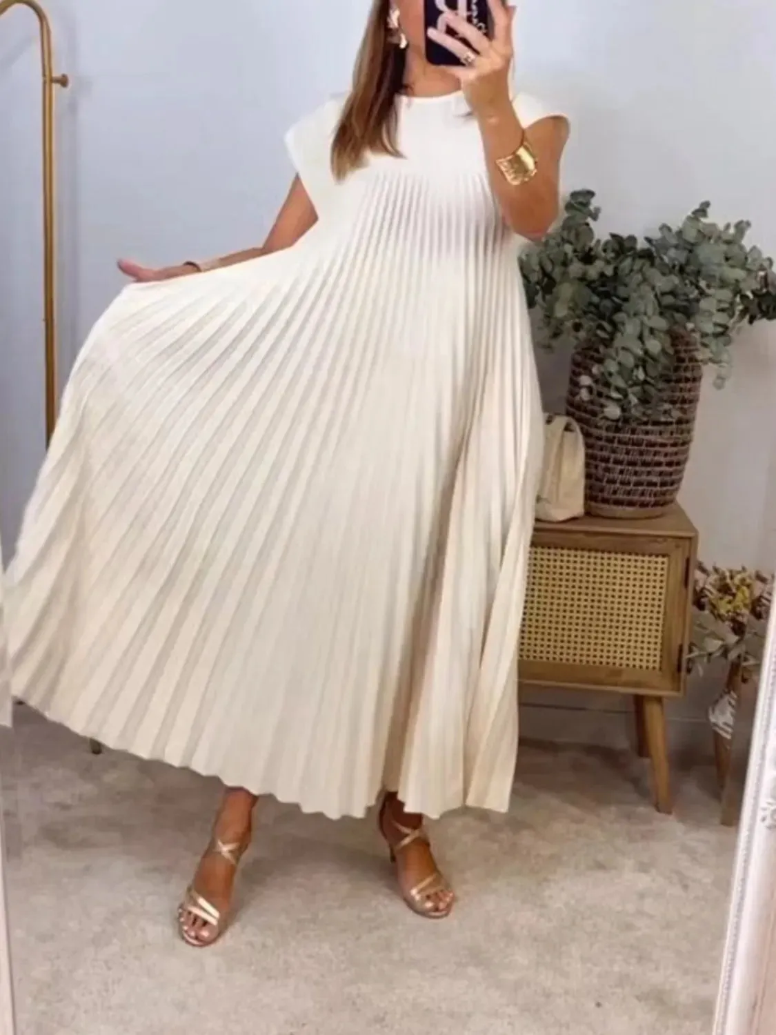 Full Size Pleated Round Neck Maxi Dress Plus Size sold by Gigi Laurent product image thumbnail 2