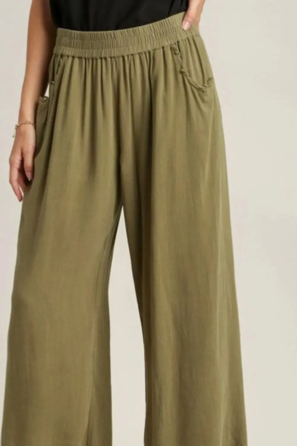 Umgee Full Size Linen Blend Elastic Waistband Wide Leg Pants Plus Size sold by Gigi Laurent product image thumbnail 3