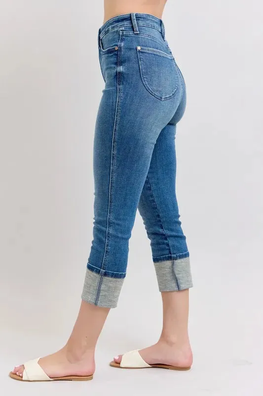 Judy Blue Full Size Skinny Cuff Capris Jeans with Pockets Plus Size sold by Gigi Laurent product image thumbnail 3