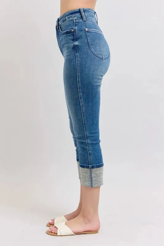 Judy Blue Full Size Skinny Cuff Capris Jeans with Pockets Plus Size sold by Gigi Laurent product image thumbnail 2