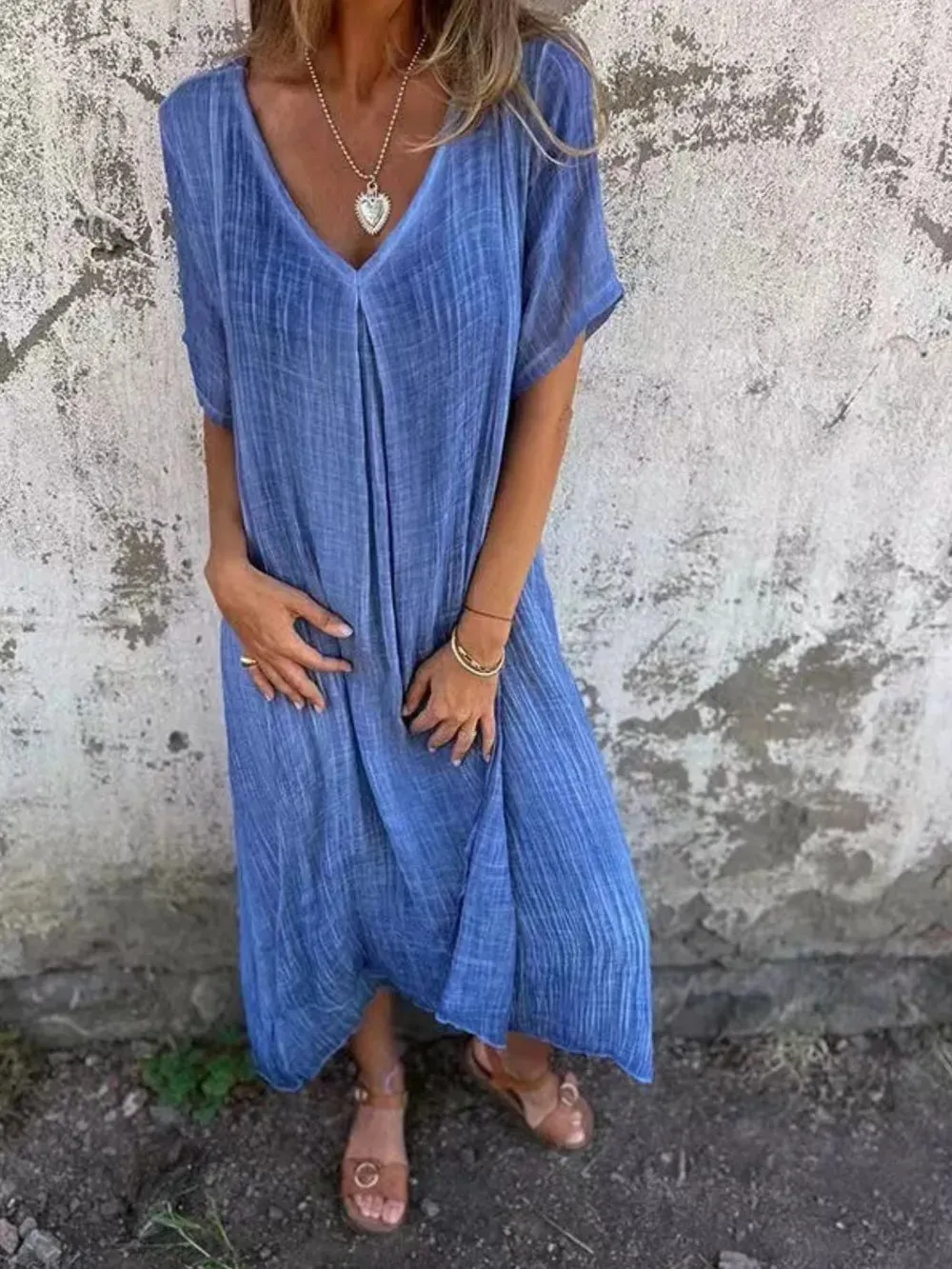 Full Size V-Neck Short Sleeve Midi Dress Plus Size sold by Gigi Laurent product image thumbnail 2
