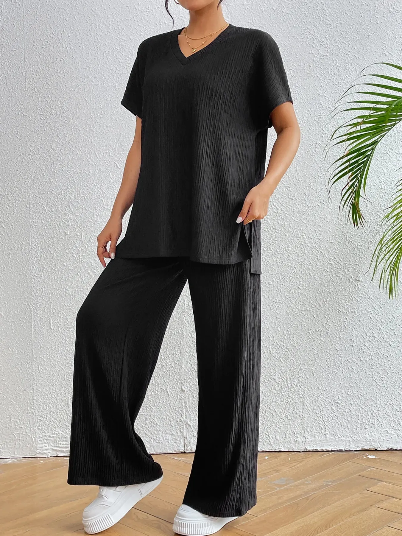 V-Neck Short Sleeve Top and Pants Set sold by Gigi Laurent product image thumbnail 5