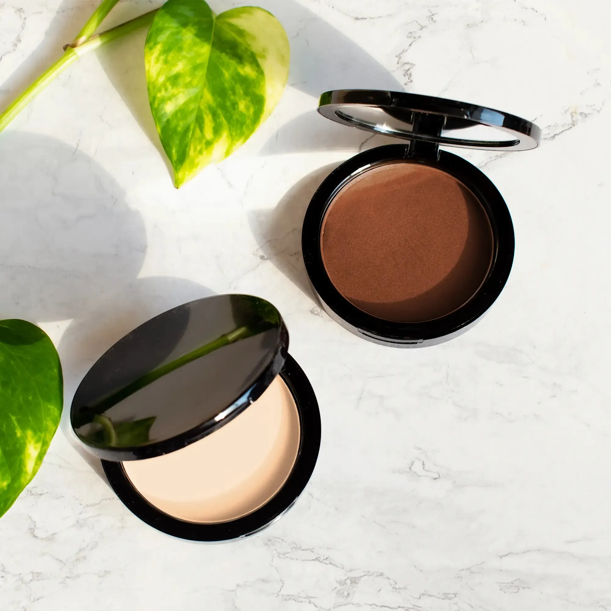 Dual Blend Powder Foundation - Walnut sold by Gigi Laurent product image thumbnail 4