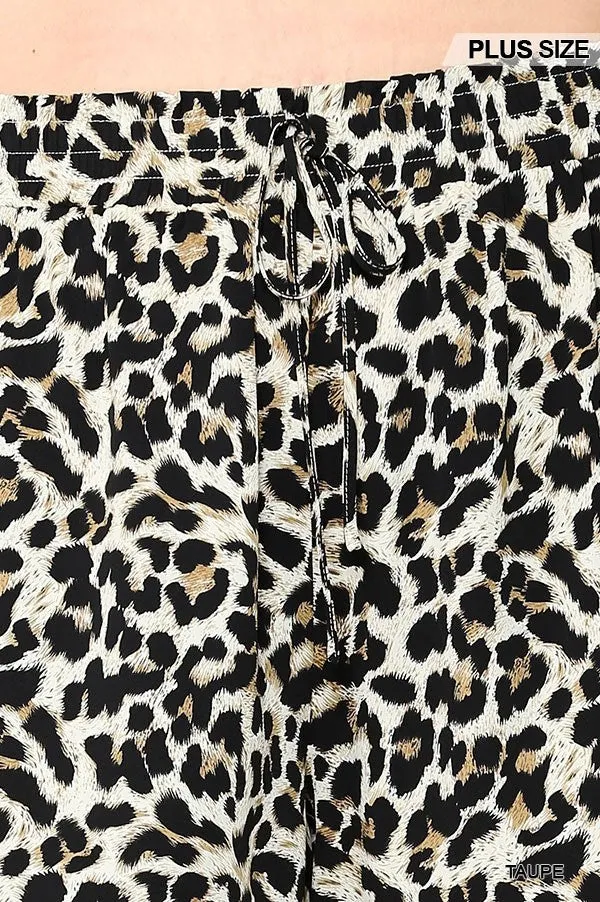 Leopard Printed Side Pocket Shorts With Waist Detail sold by Gigi Laurent product image thumbnail 4