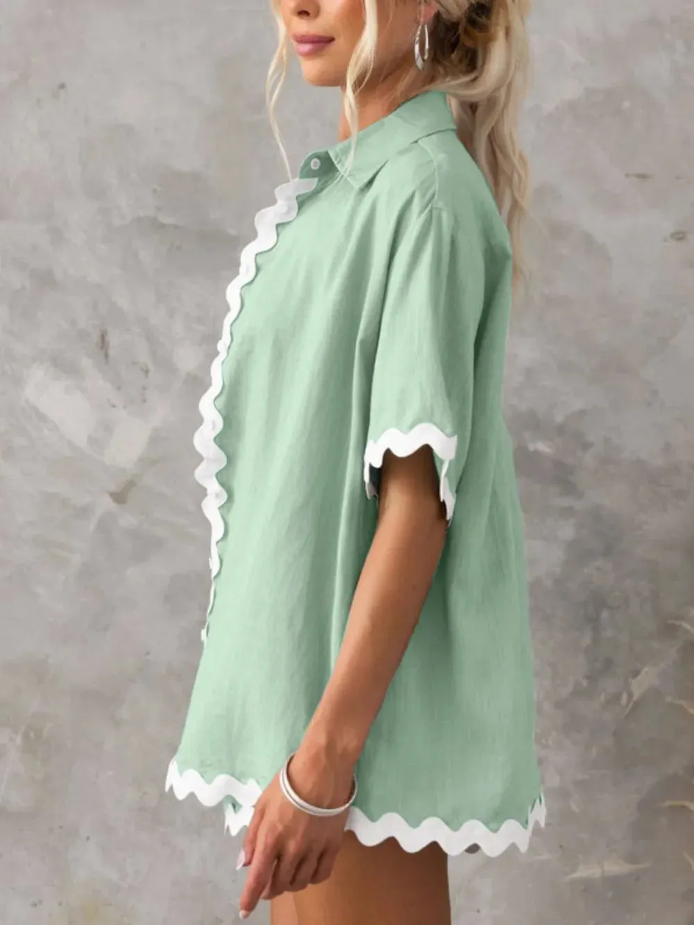 Contrast Trim Half Sleeve Top and Shorts Set sold by Gigi Laurent product image thumbnail 2