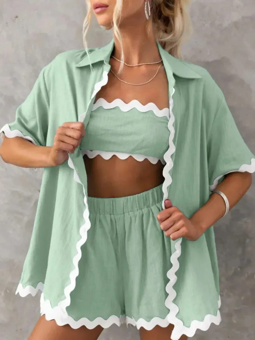 Contrast Trim Half Sleeve Top and Shorts Set sold by Gigi Laurent product image thumbnail 4