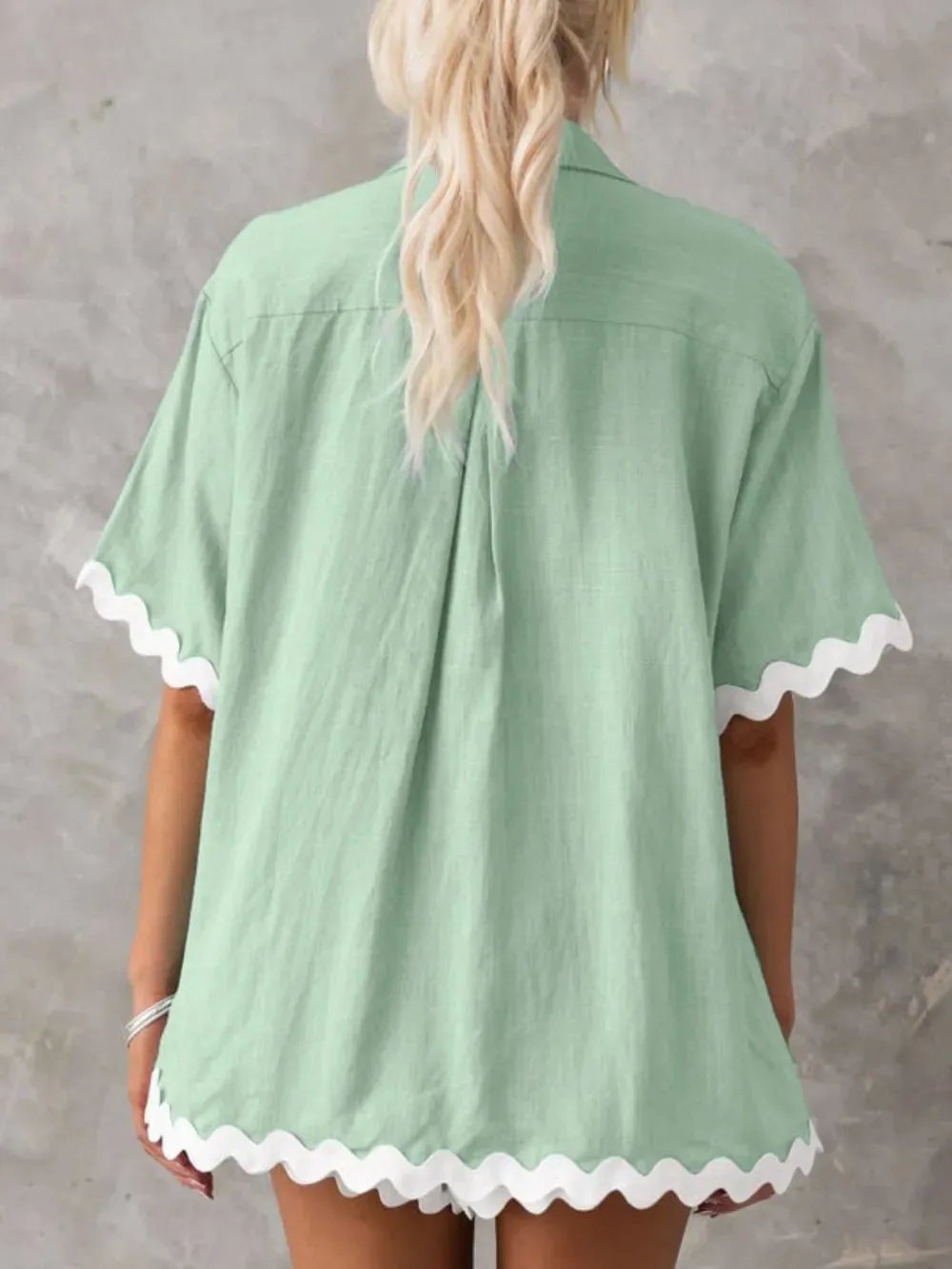 Contrast Trim Half Sleeve Top and Shorts Set sold by Gigi Laurent product image thumbnail 3