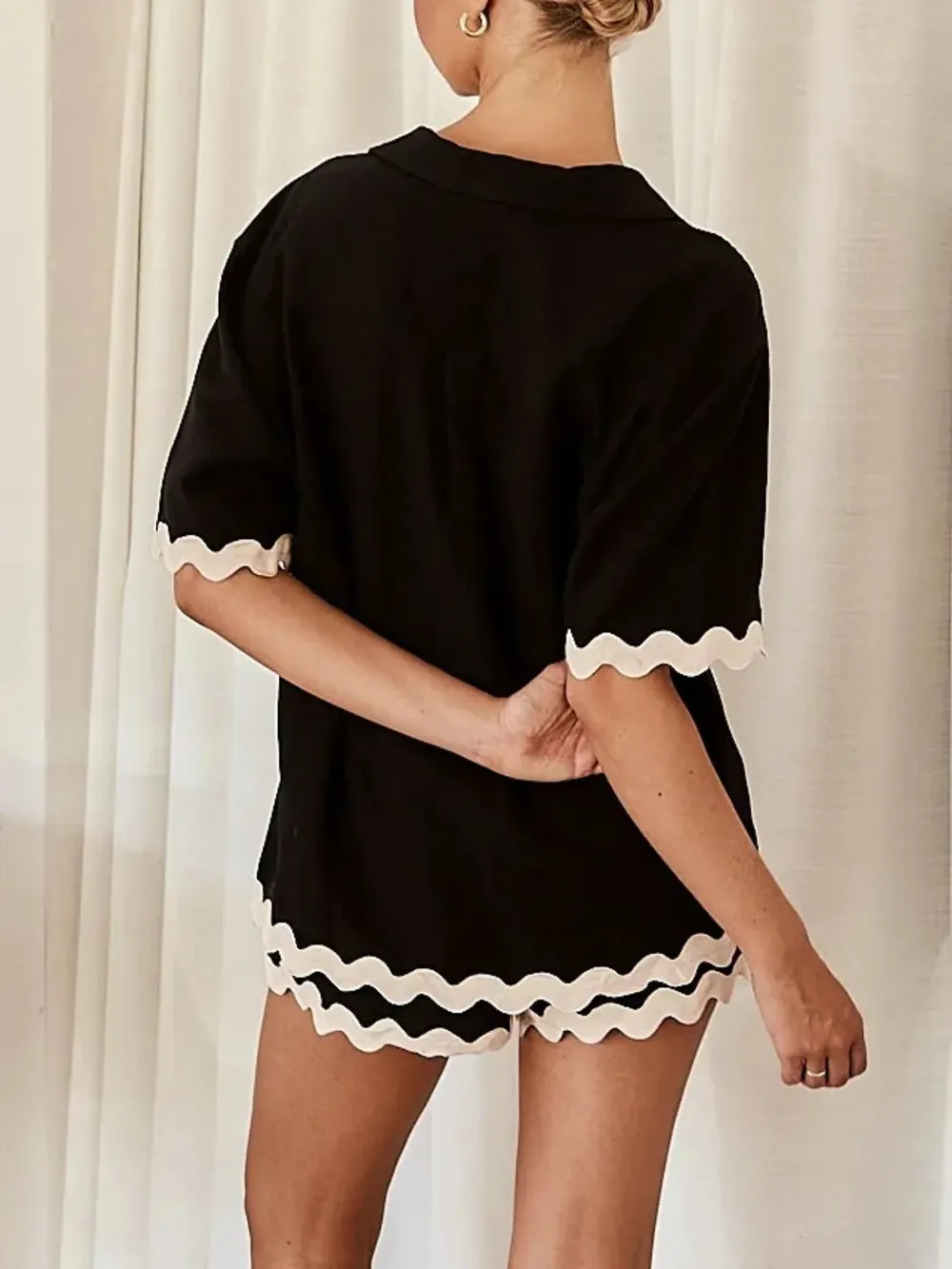Contrast Trim Half Sleeve Top and Shorts Set sold by Gigi Laurent product image thumbnail 2