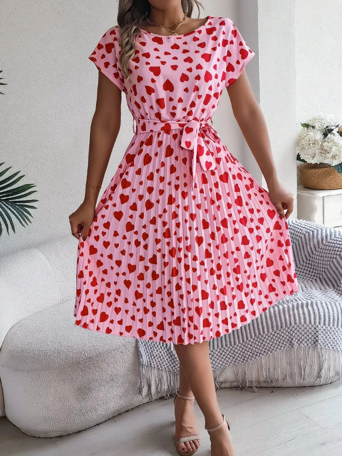 Heart Print Short Sleeve Tie Waist Dress sold by Gigi Laurent product image thumbnail 5