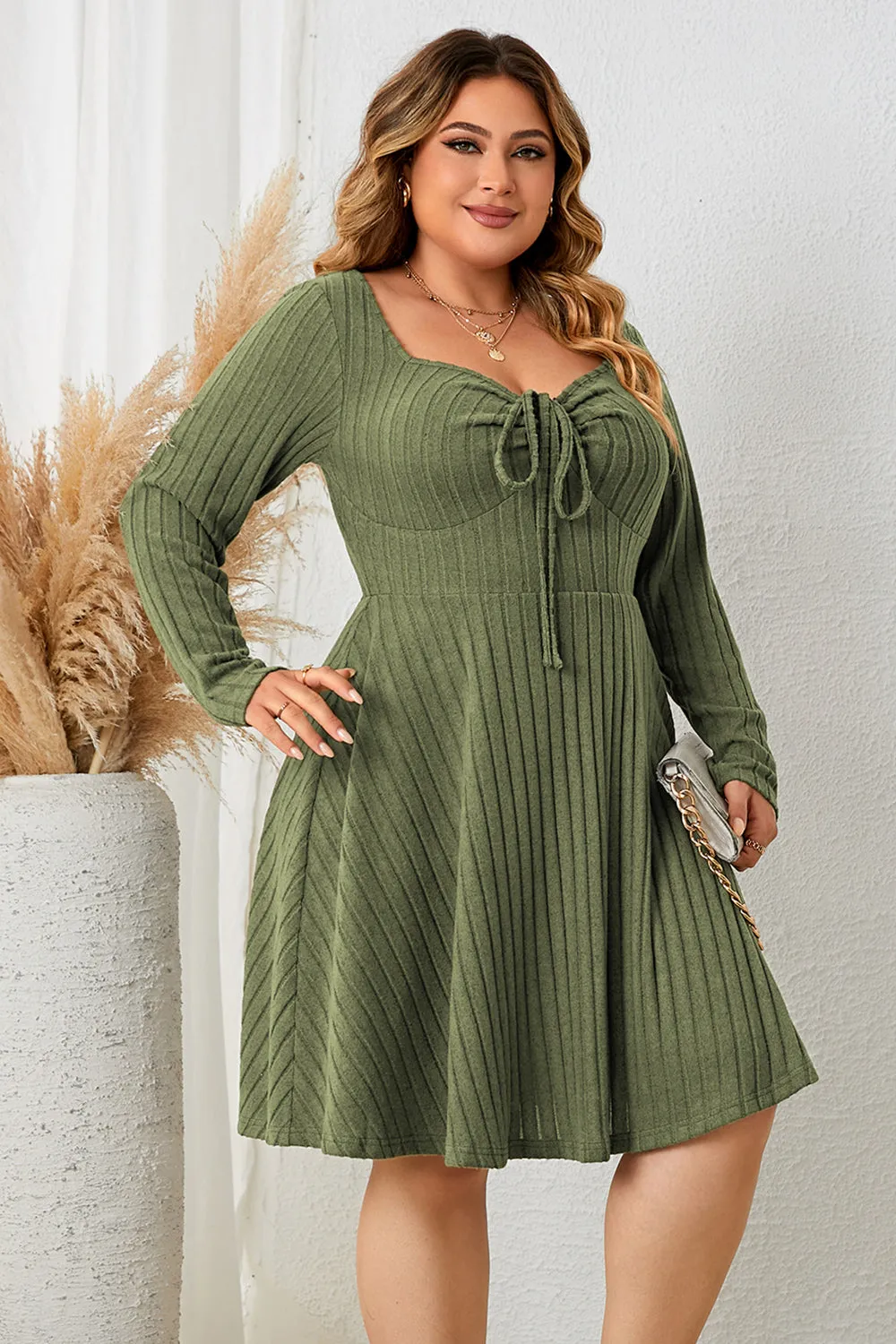 Honey Plus Size Sweetheart Neck Long Sleeve Ribbed Dress sold by Gigi Laurent product image thumbnail 4