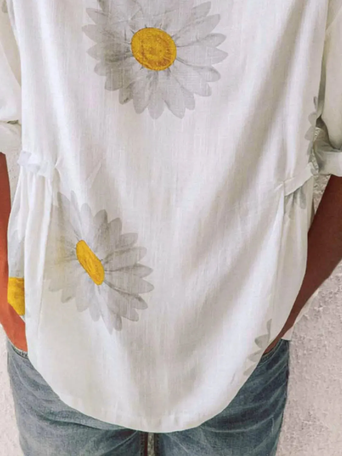 Full Size Flower Round Neck Half Sleeve T-Shirt Plus Size sold by Gigi Laurent product image thumbnail 4