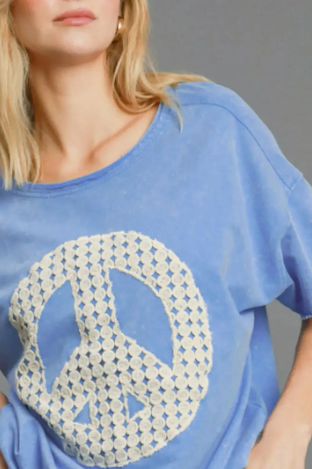 Umgee Full Size Mineral Wash T-Shirt with Lace Applique Plus Size sold by Gigi Laurent product image thumbnail 3