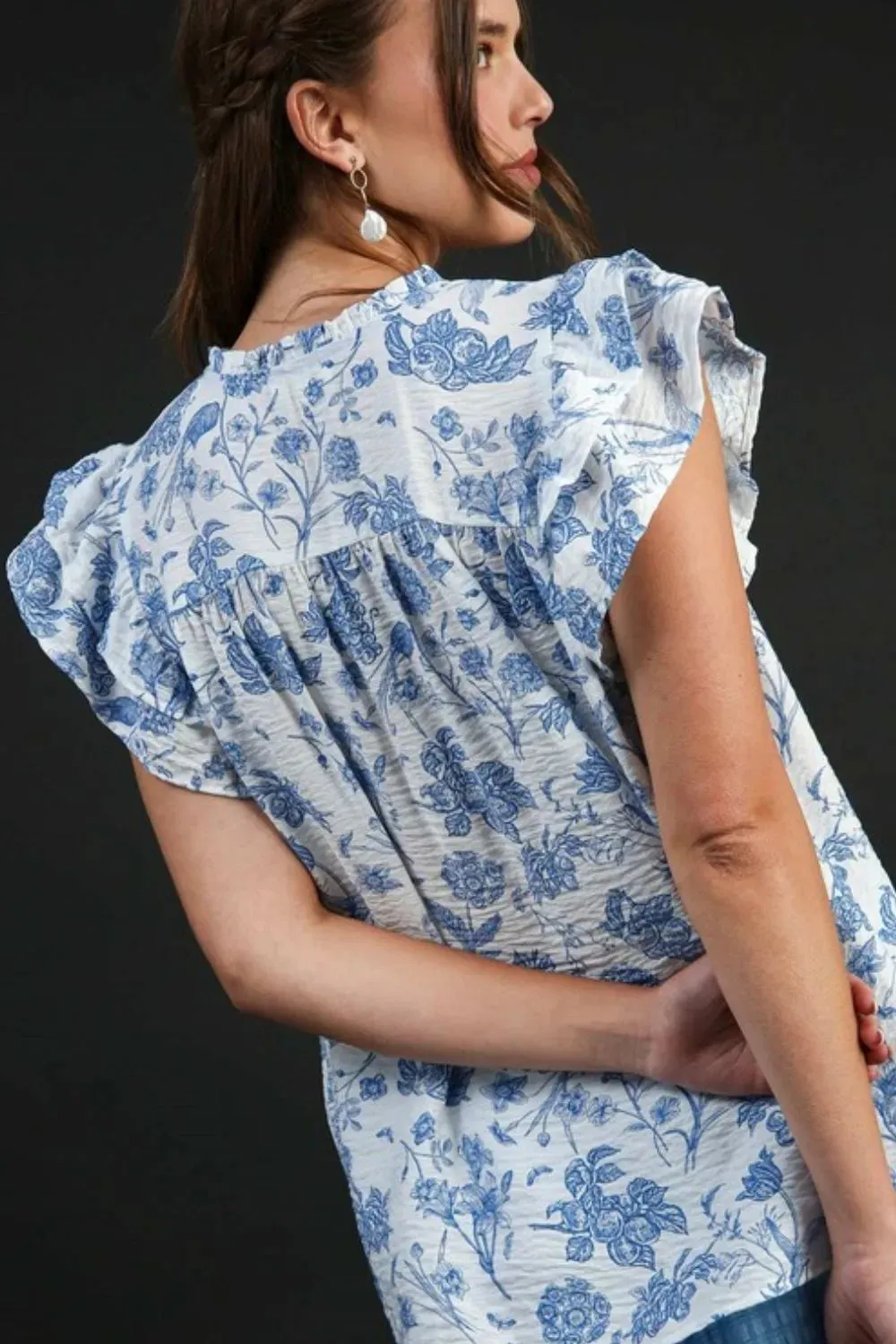 Umgee Full Size Two Tone Boxy Cut Floral Print Blouse Plus Size sold by Gigi Laurent product image thumbnail 3