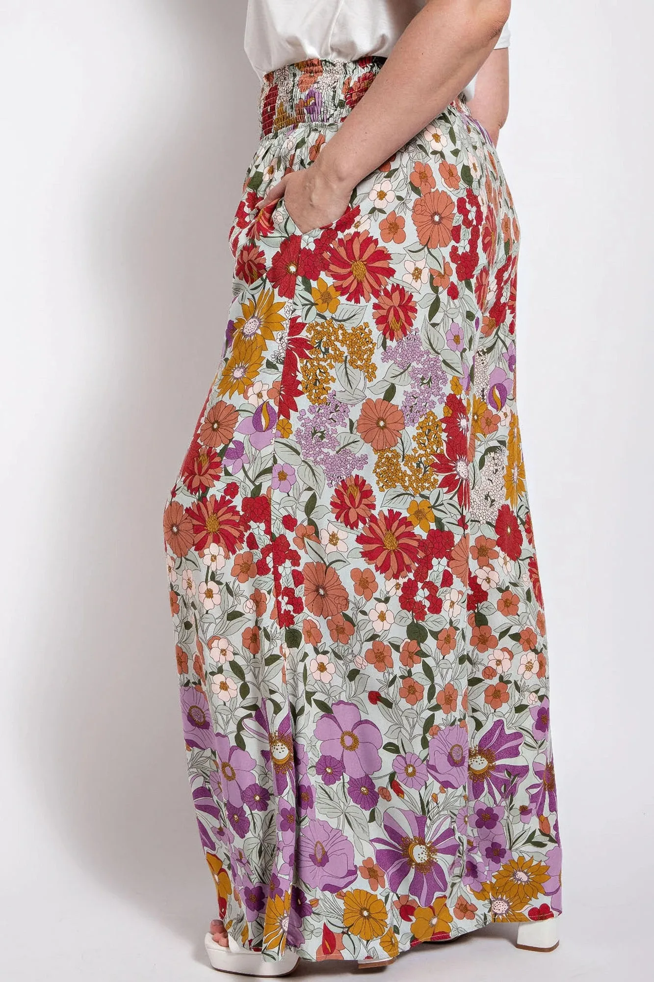 Flare Wide Leg And Waist Smocked Pants With Side Pocket sold by Gigi Laurent product image thumbnail 4