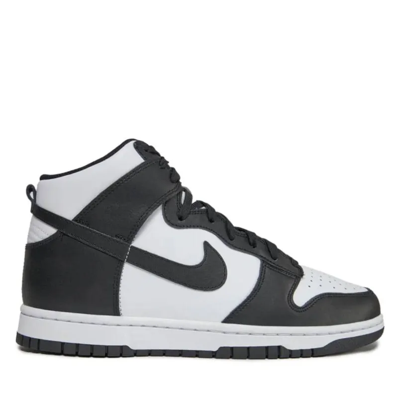 Nike Sneakers made by Nike