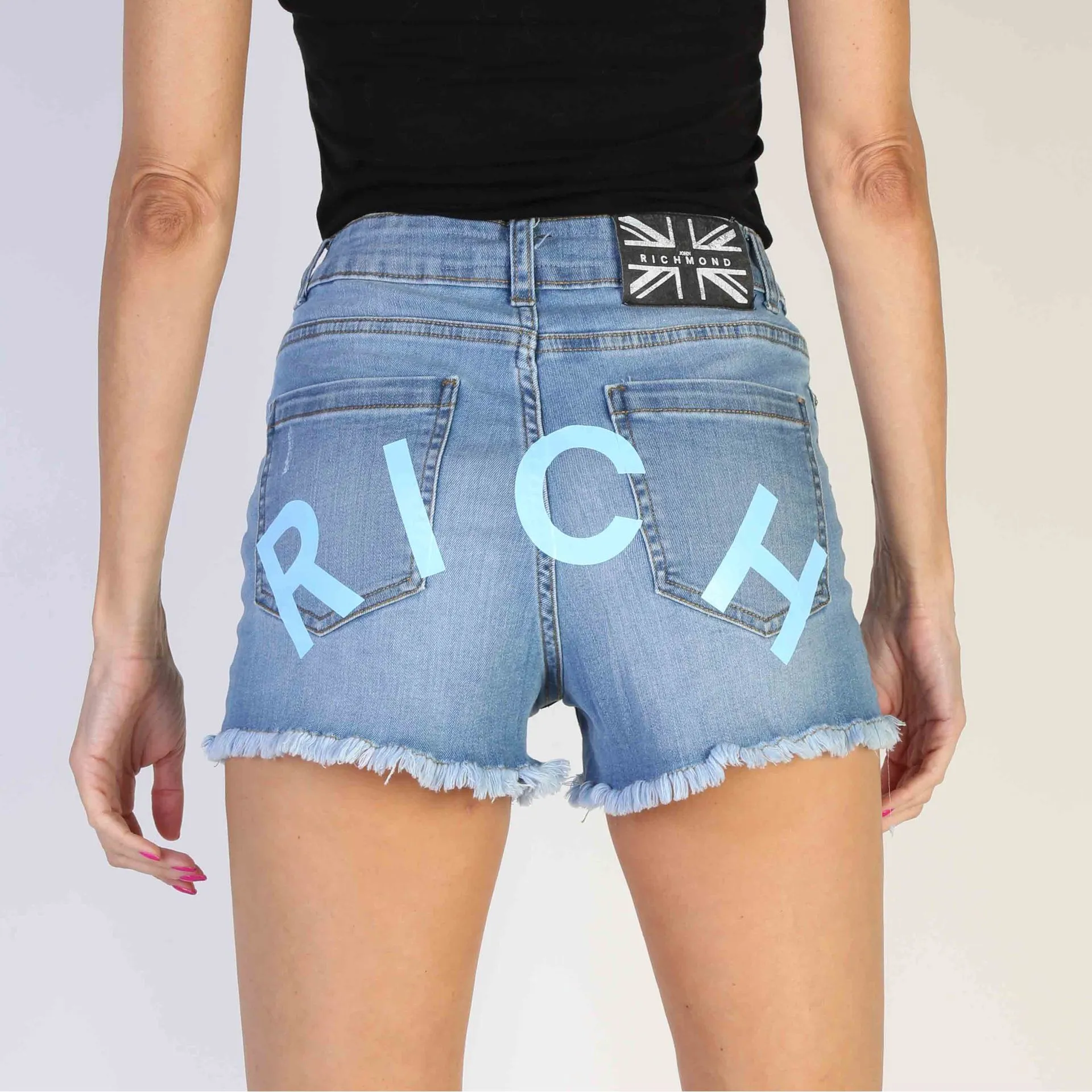 Richmond Short sold by Gigi Laurent product image thumbnail 2