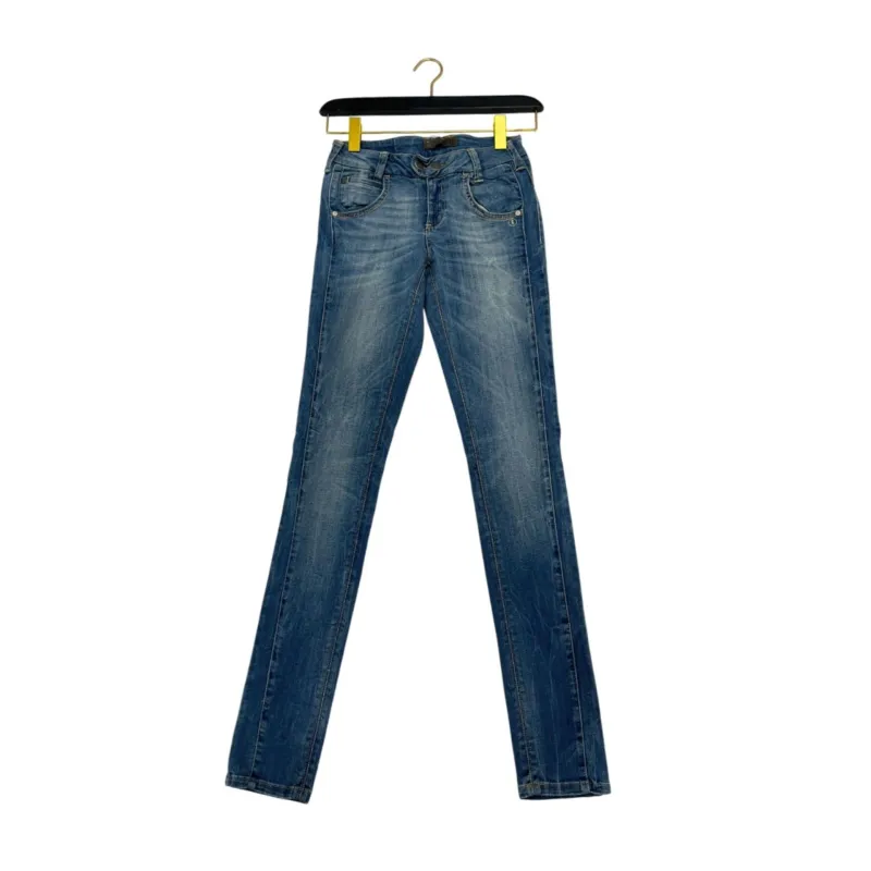 Object Jeans made by .OBJECT