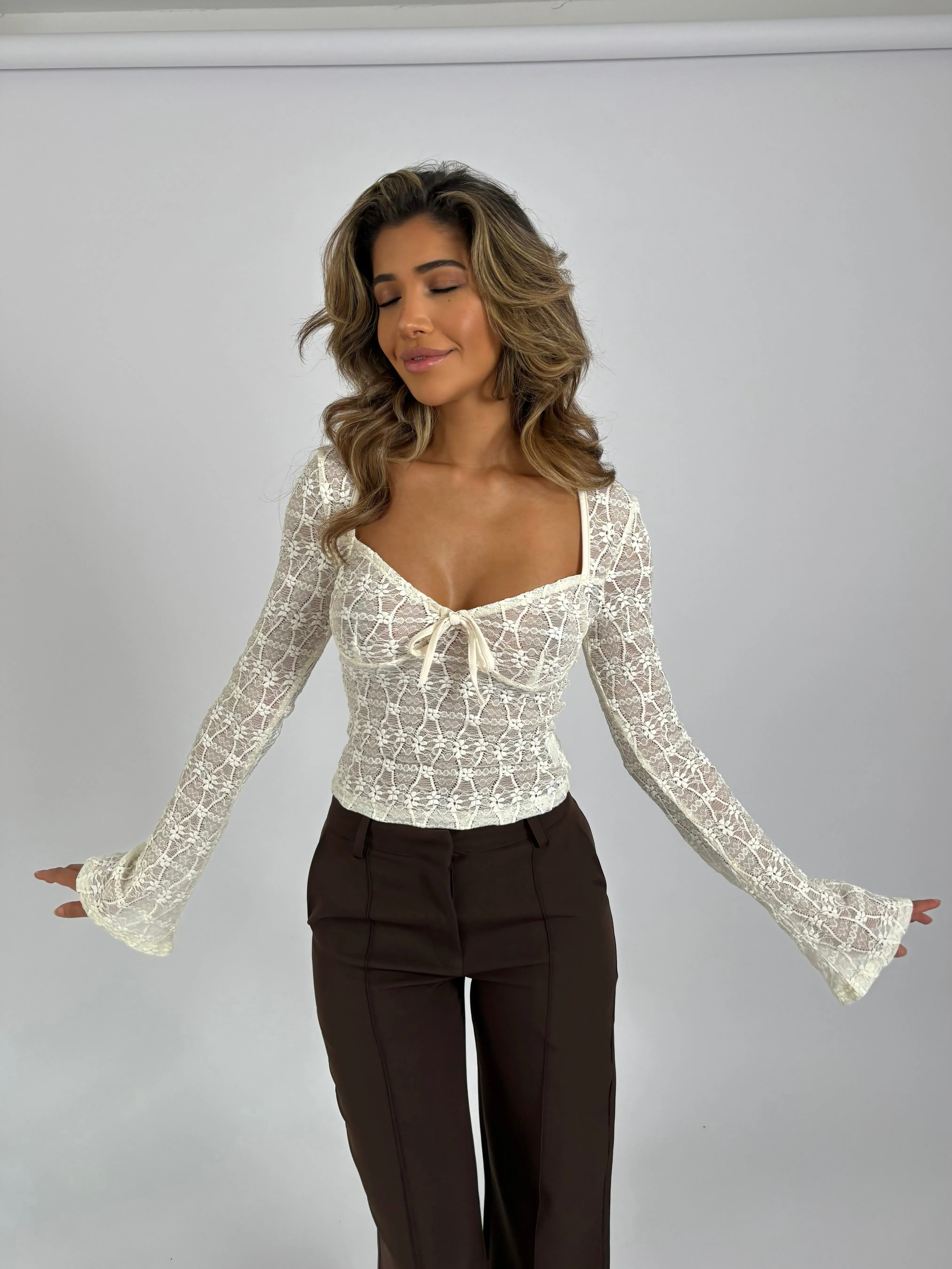 Soft Flower top - cream sold by Venderbys product image thumbnail 2