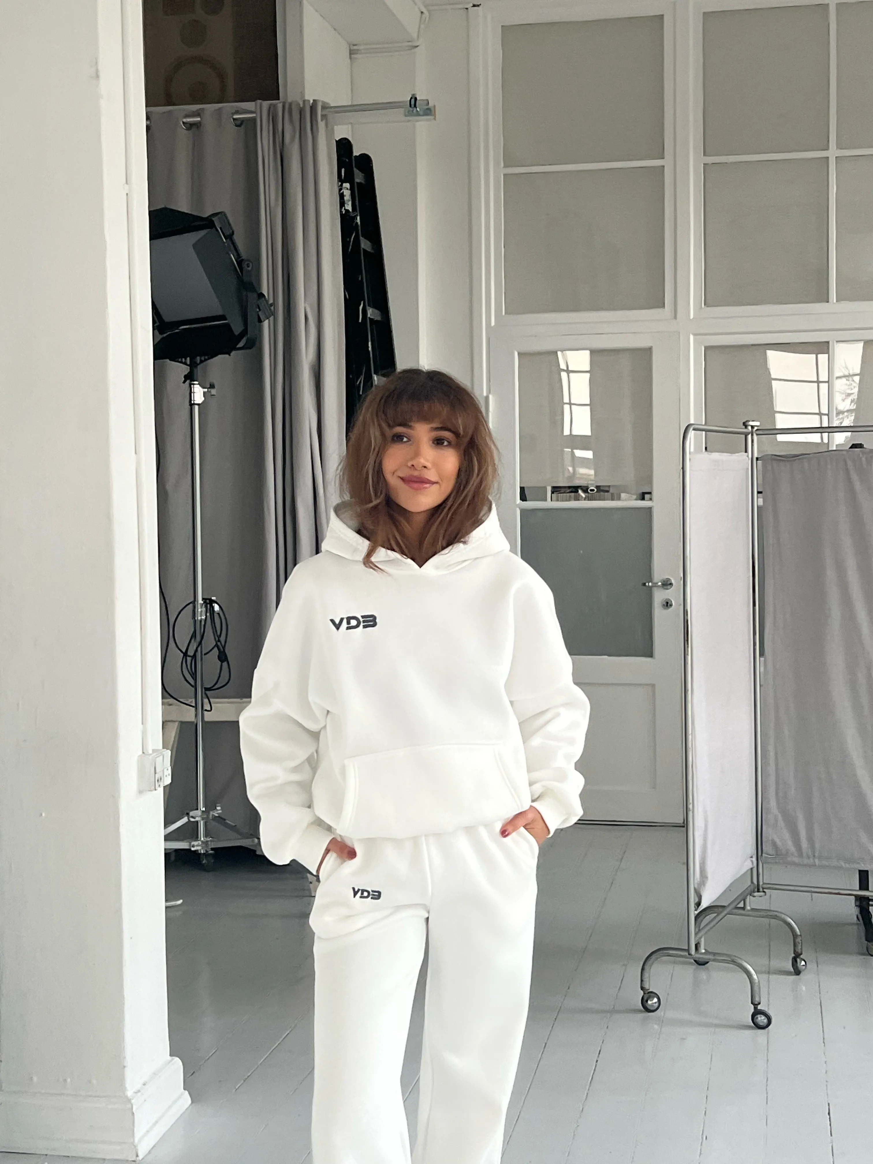 VDB Hoodie - hvid sold by Venderbys product image thumbnail 5