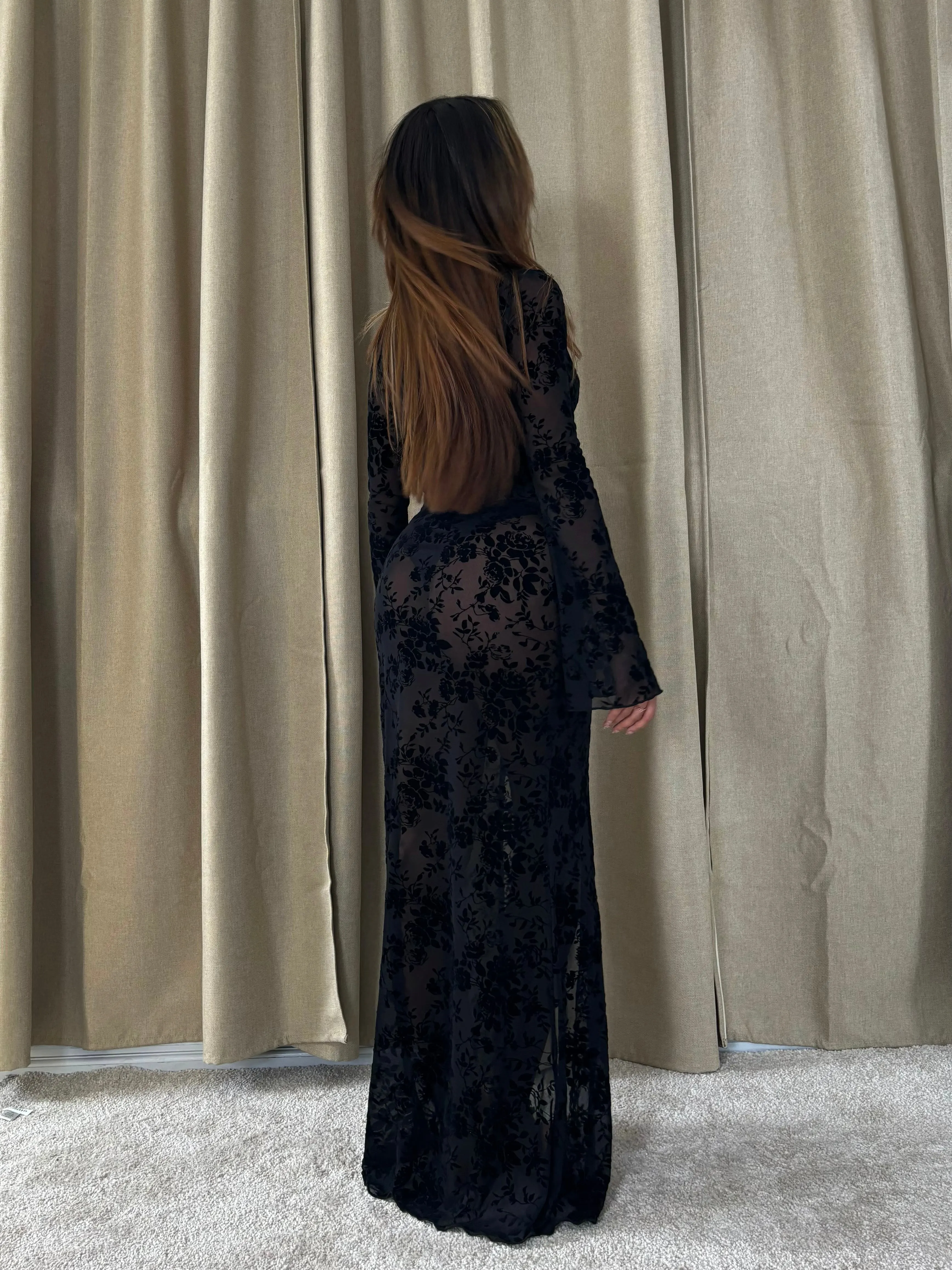 Pretty black rose kjole - sort sold by Venderbys product image thumbnail 2