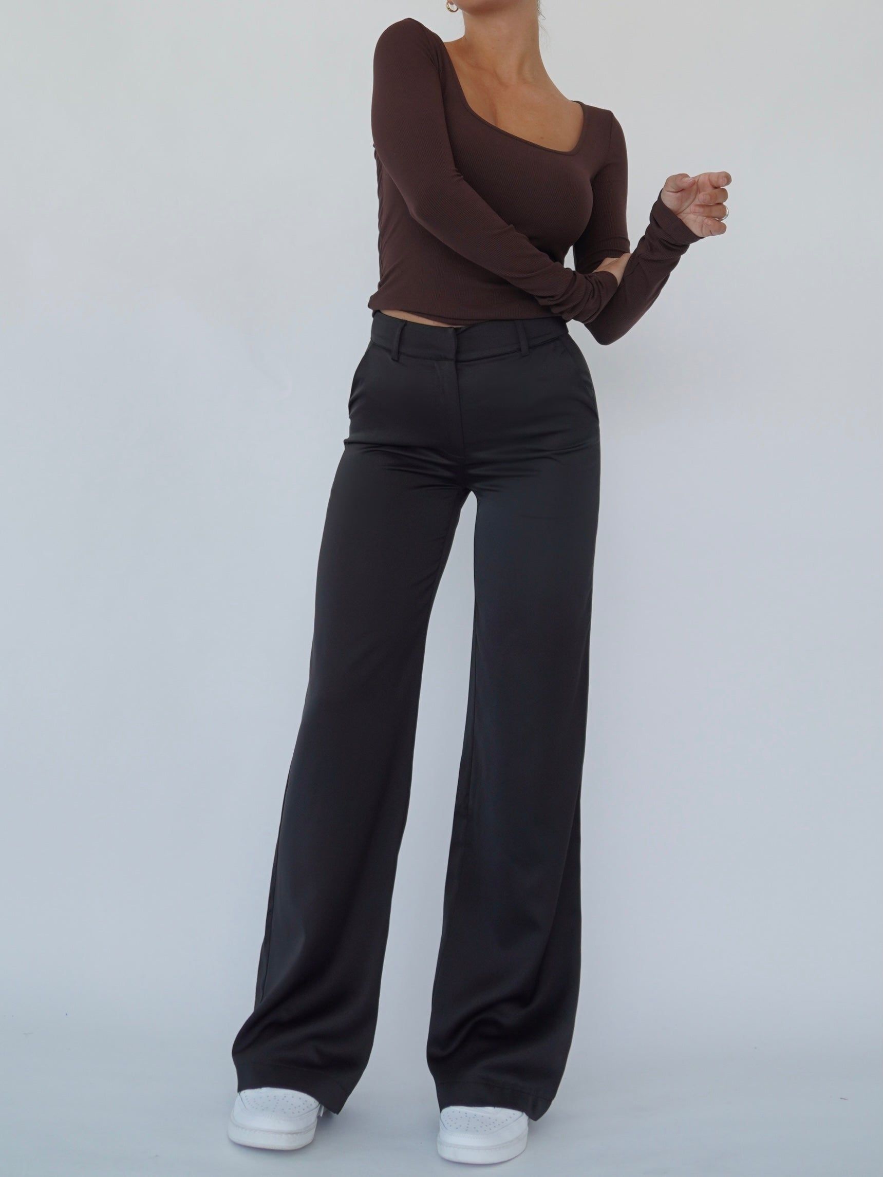 New Silky bukser - sort sold by Venderbys