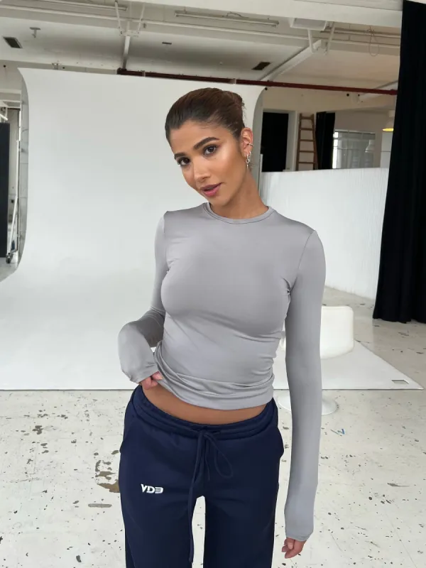 Basic top - lys grå sold by Venderbys