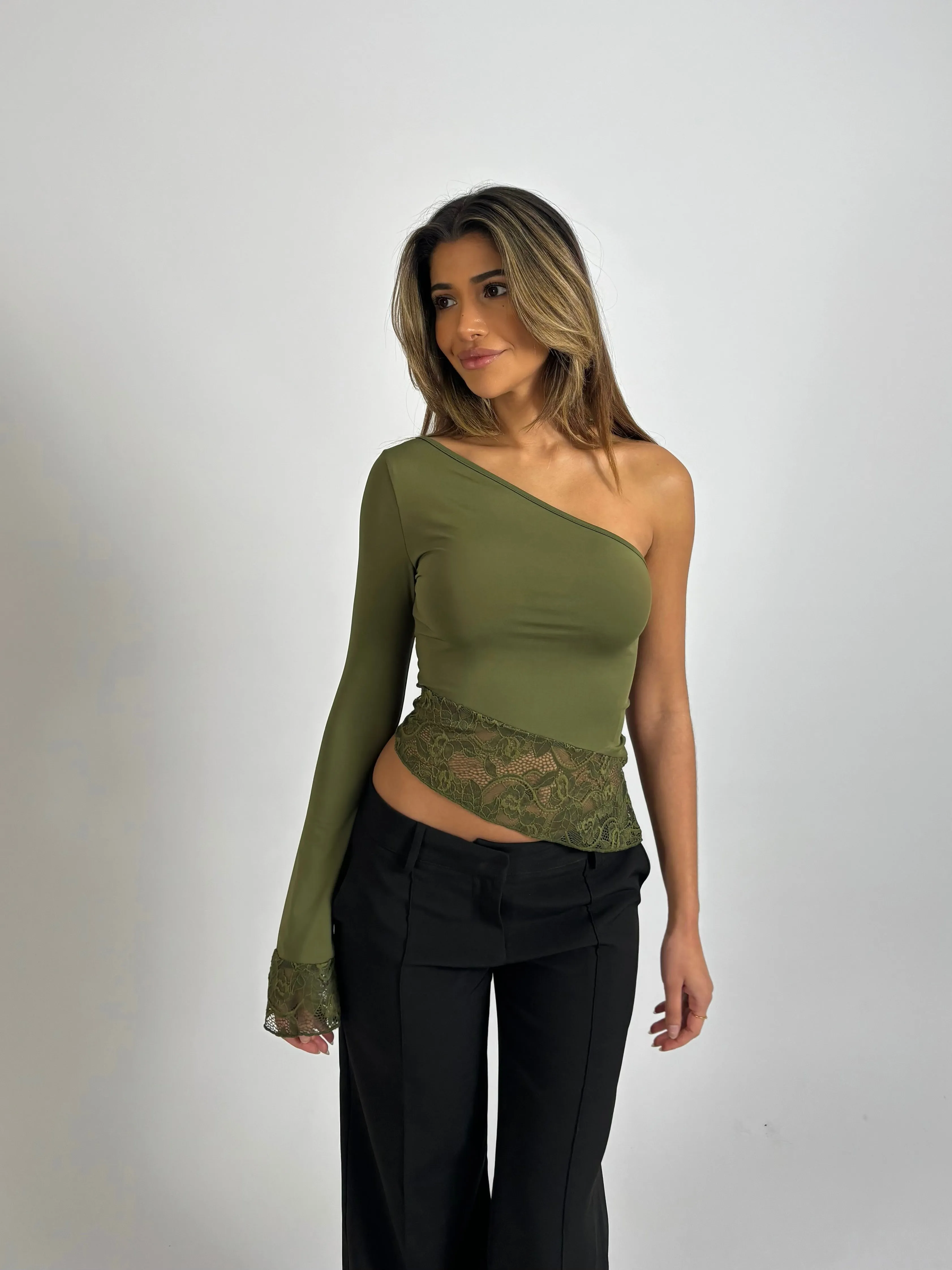 Slope lace top - army grøn sold by Venderbys product image thumbnail 2