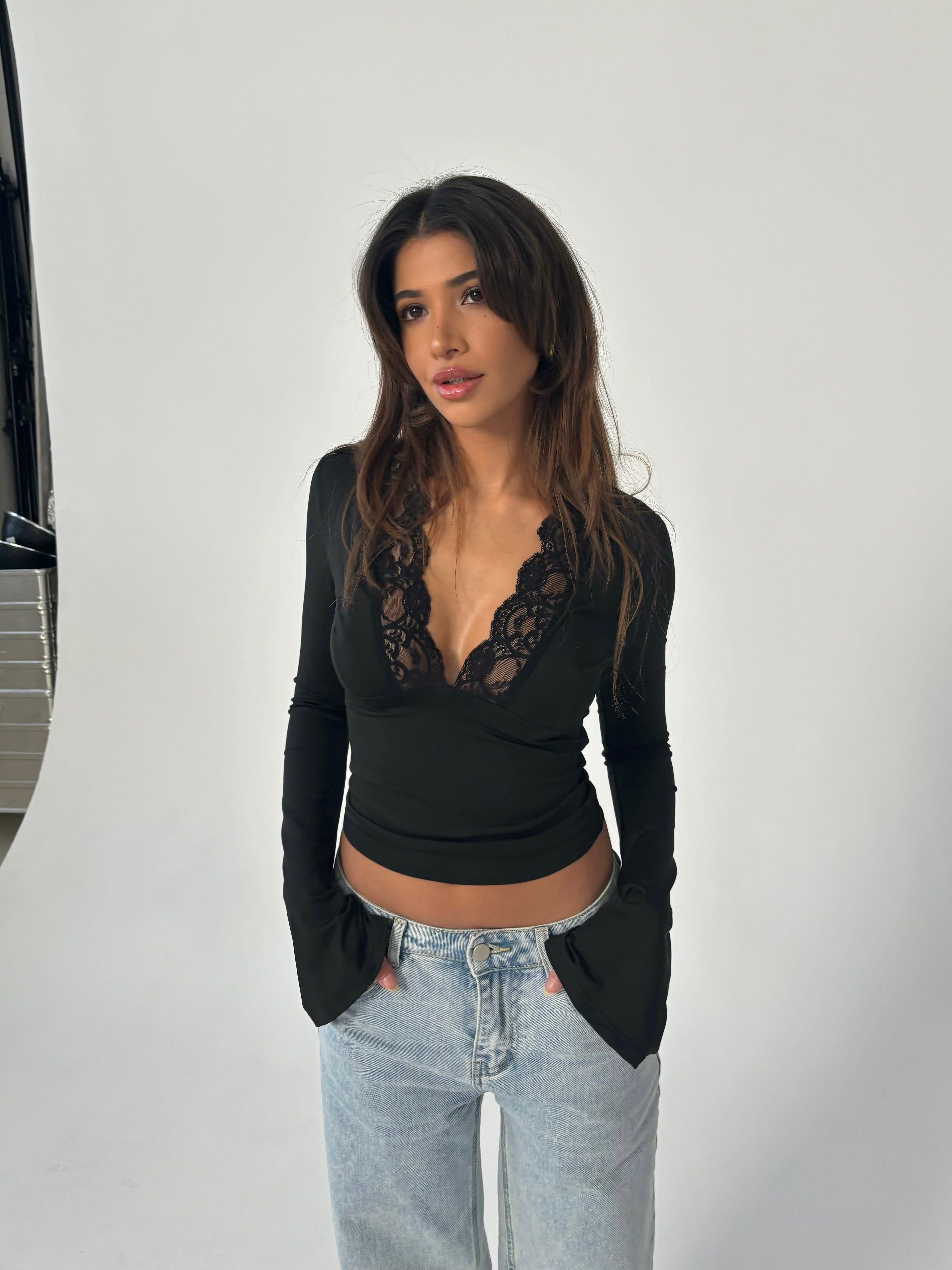 Pretty basic lace top - sort (pre-order) sold by Venderbys product image thumbnail 2