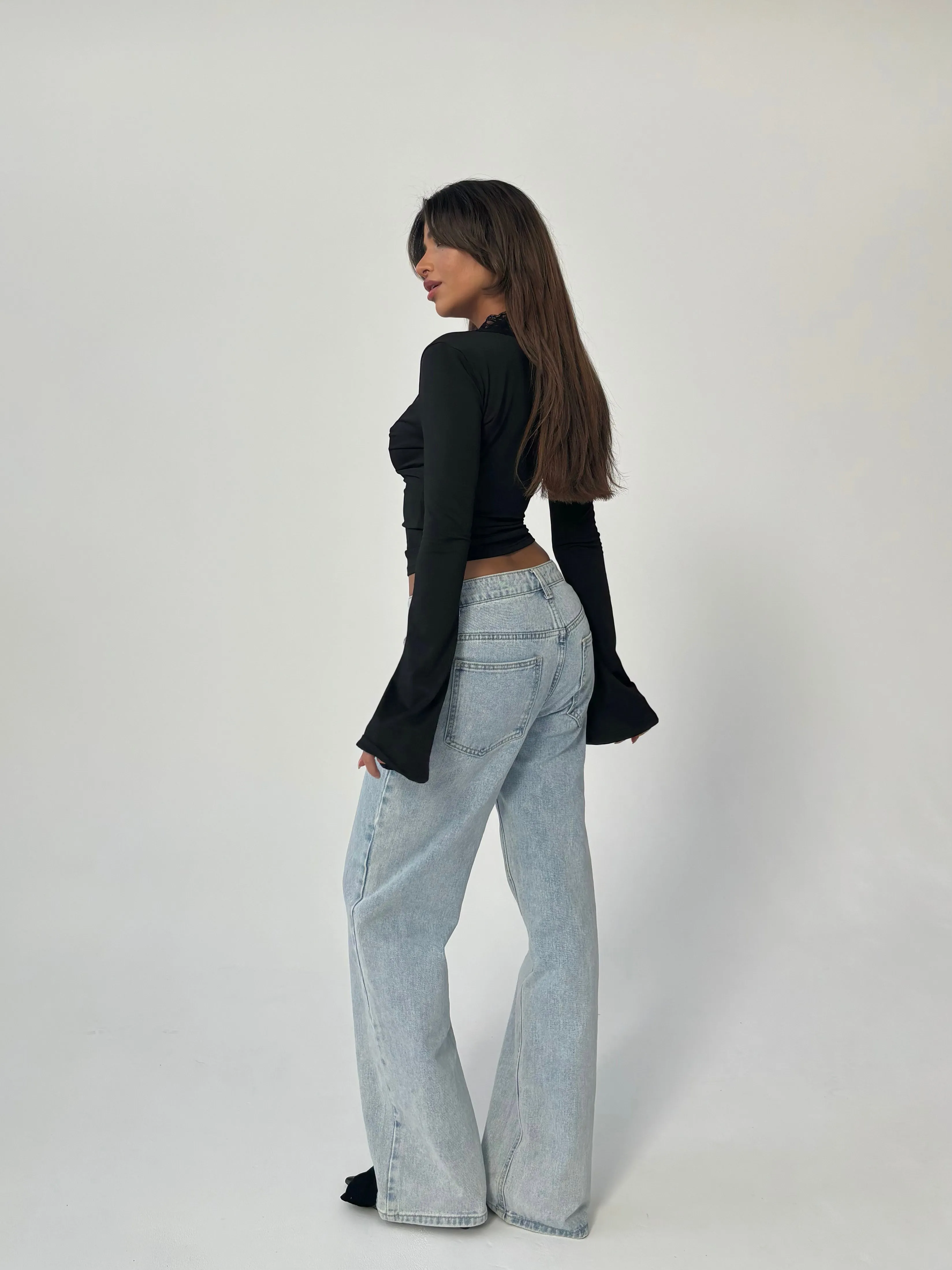 Pretty basic lace top - sort sold by Venderbys product image thumbnail 3