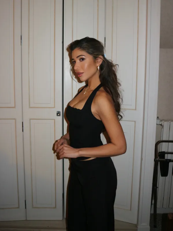 Lia lace corset top - sort sold by Venderbys