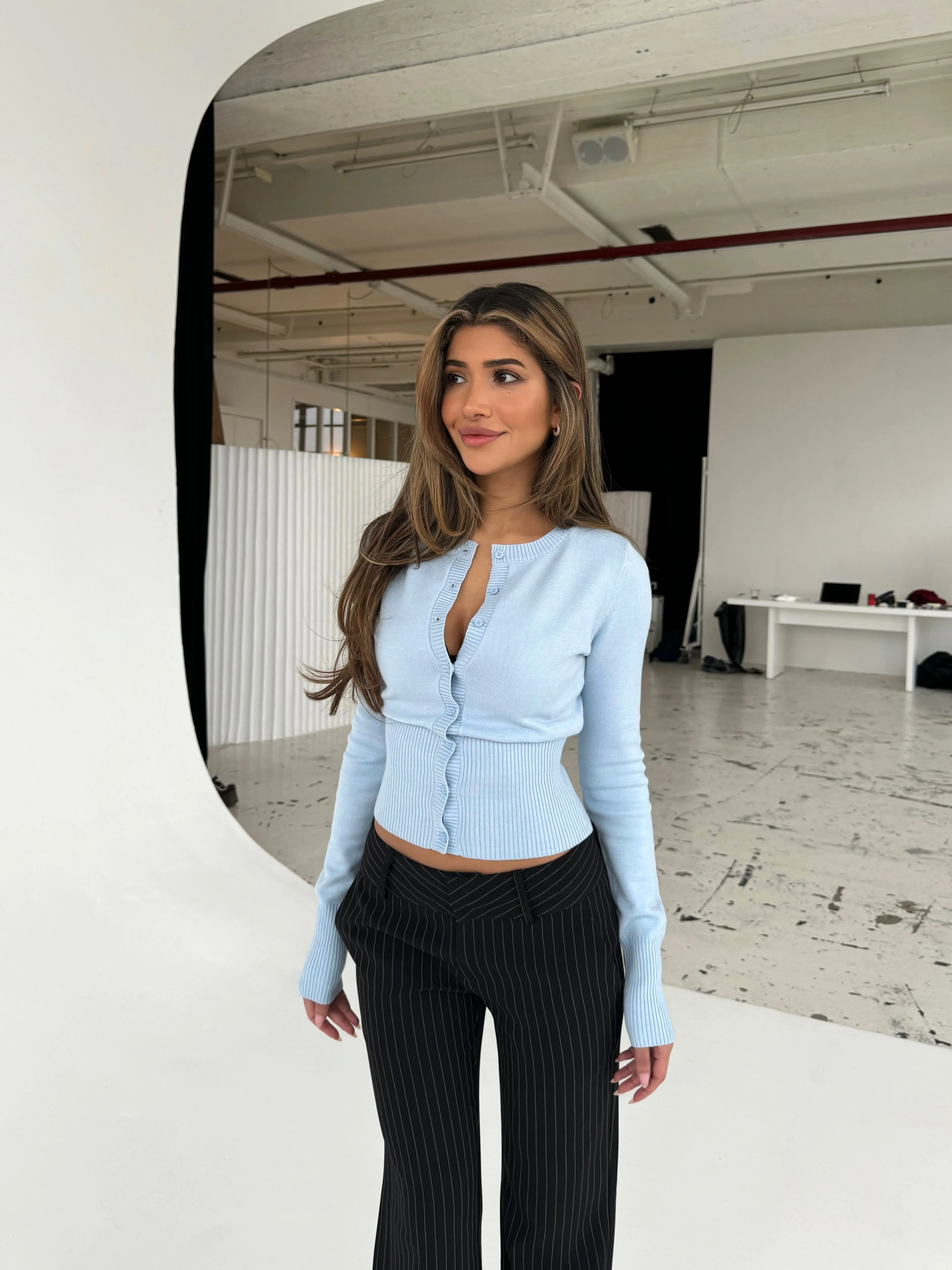 Knit Cardigan - lys blå sold by Venderbys