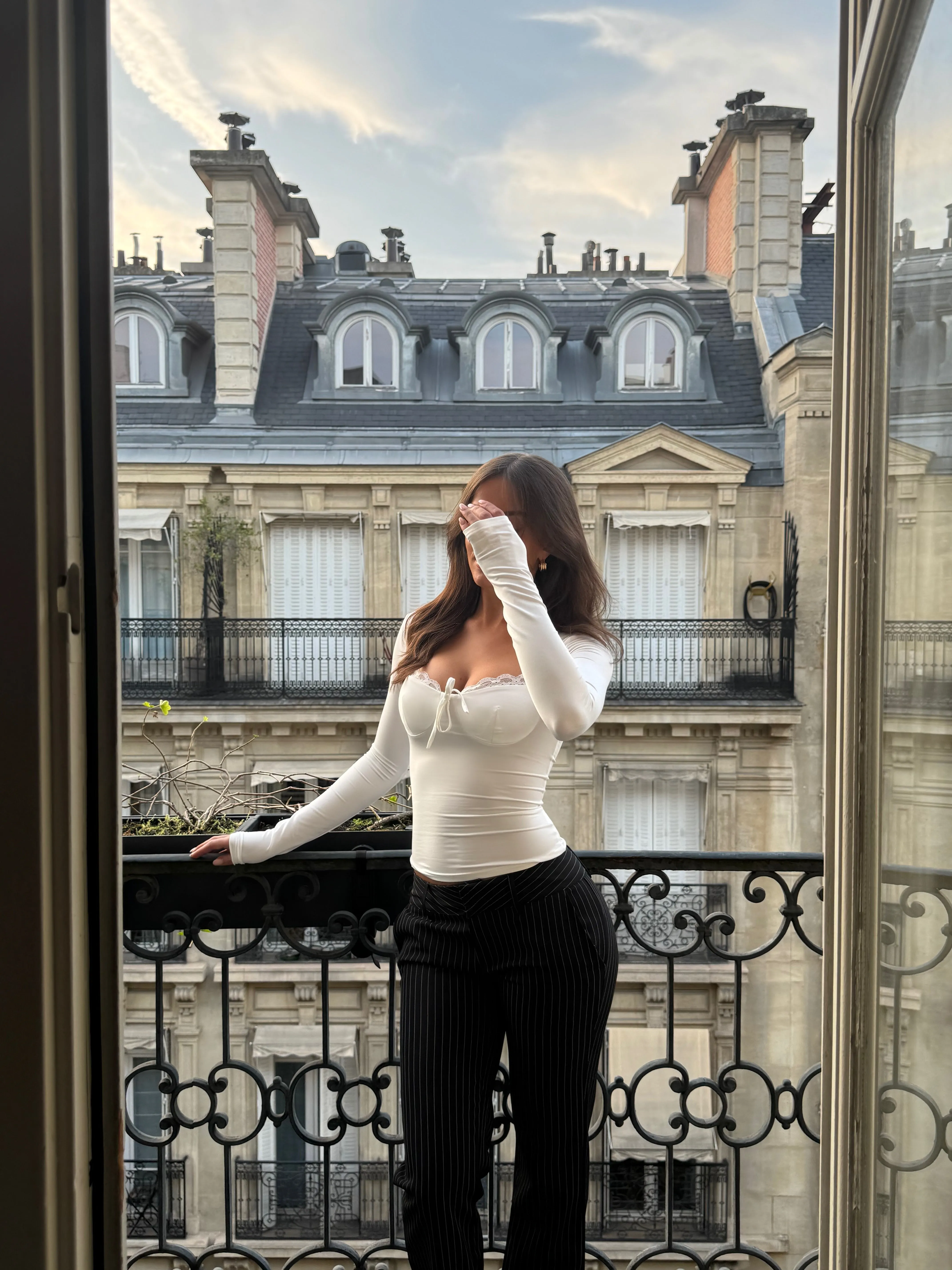 Bow basic lace top - hvid sold by Venderbys product image thumbnail 2