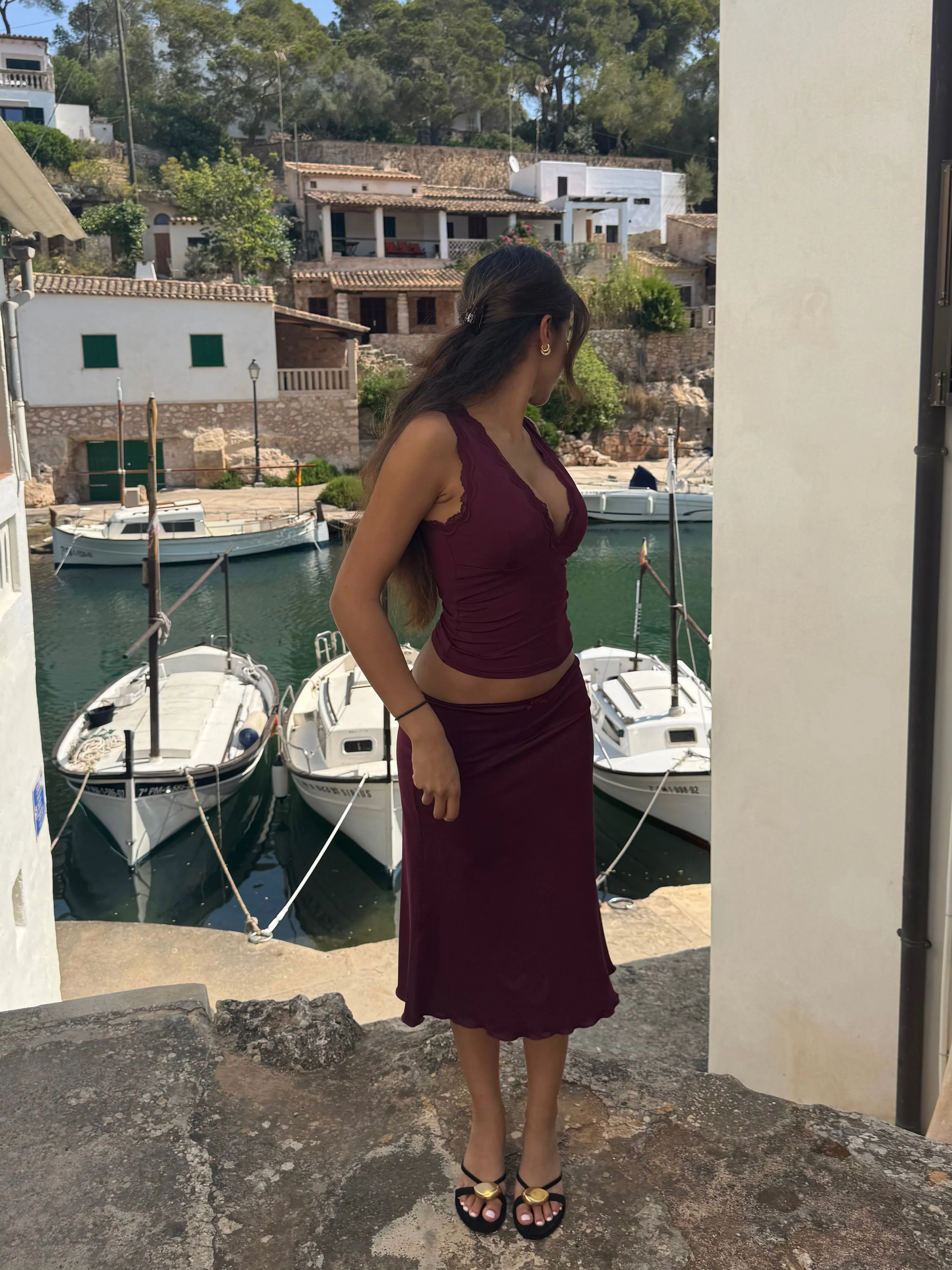 Basic lace top - bordeaux sold by Venderbys product image thumbnail 3