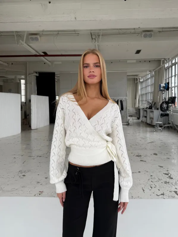 Lacework wool wrap - hvid sold by Venderbys