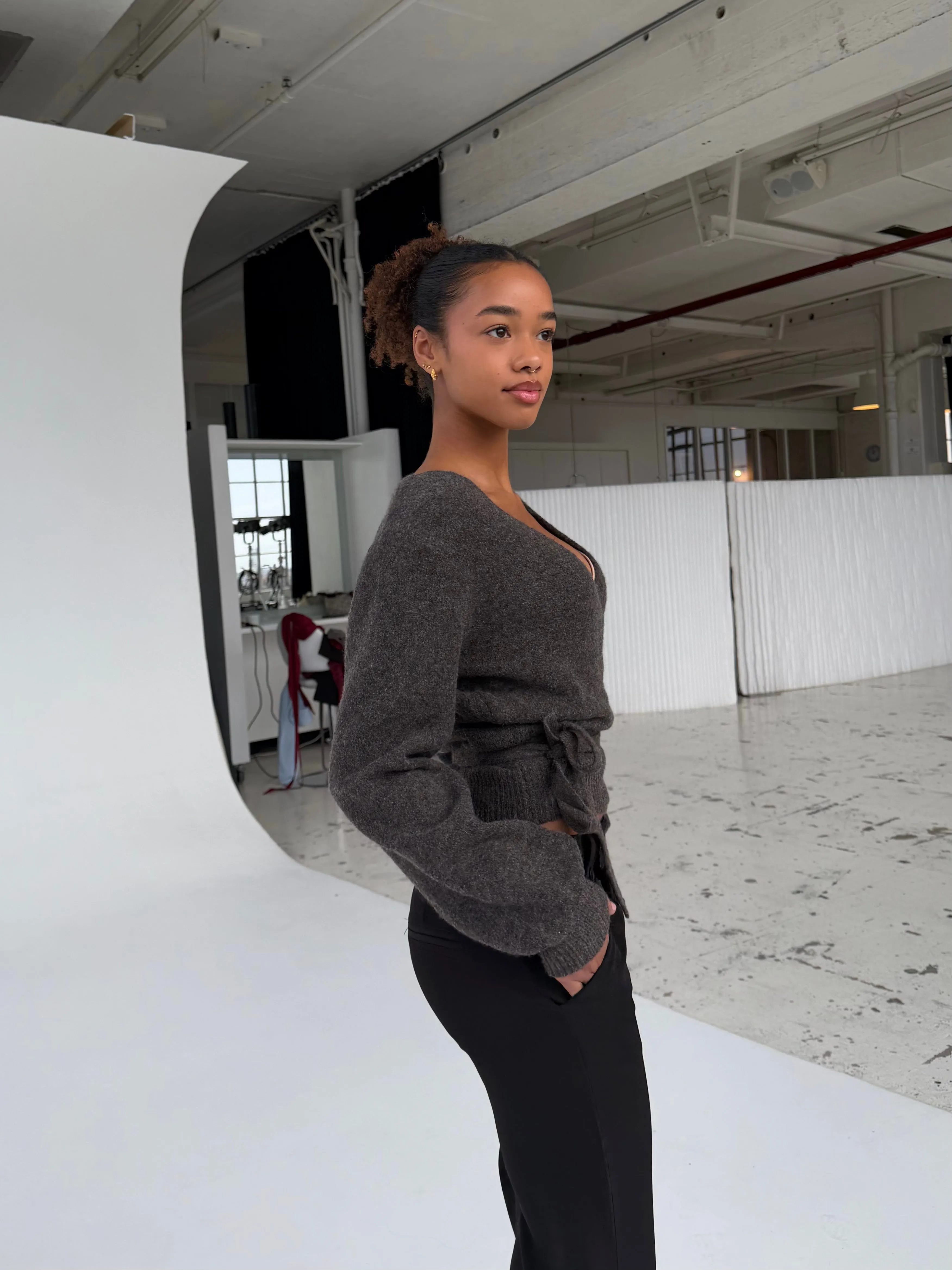 Wool blend wrap cardigan - mørk grå/brun sold by Venderbys product image thumbnail 3