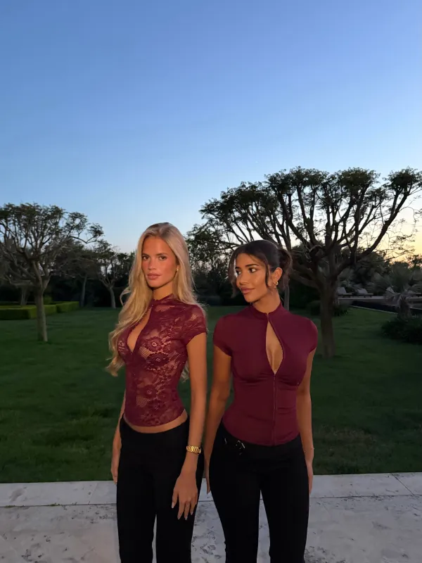 Ava top - bordeaux made by Venderbys