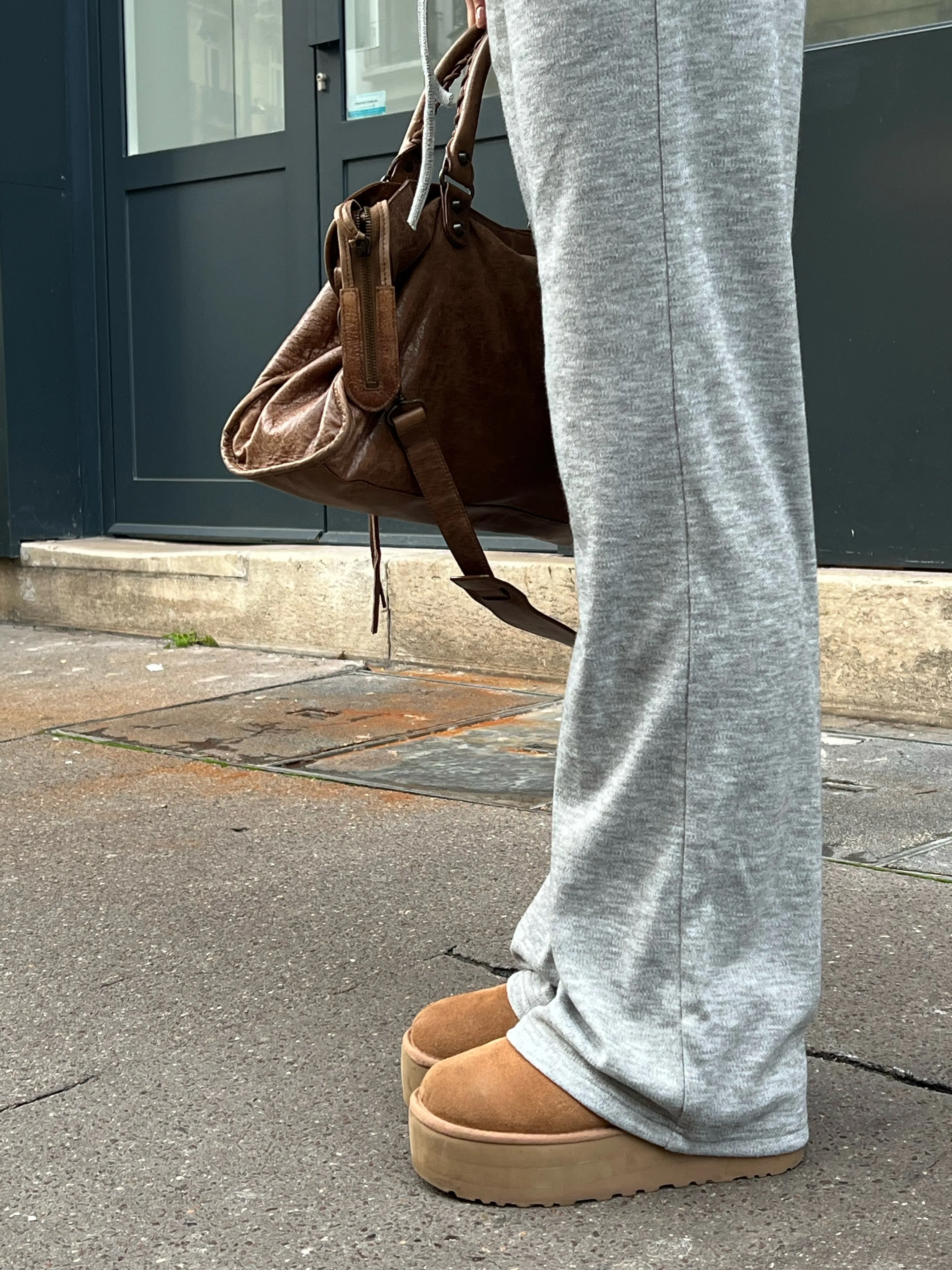 Strik bukser - grå sold by Venderbys product image thumbnail 2