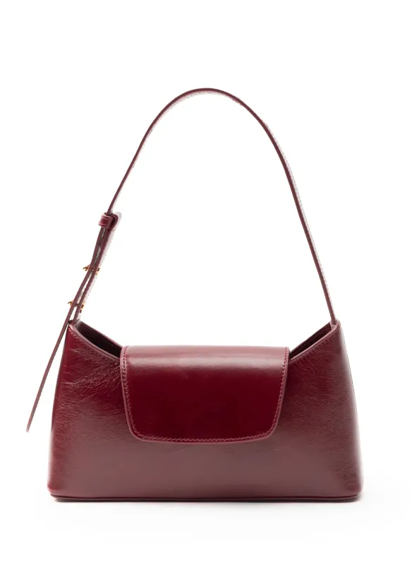 Envelope Vintage Leather Rubino sold by Elleme