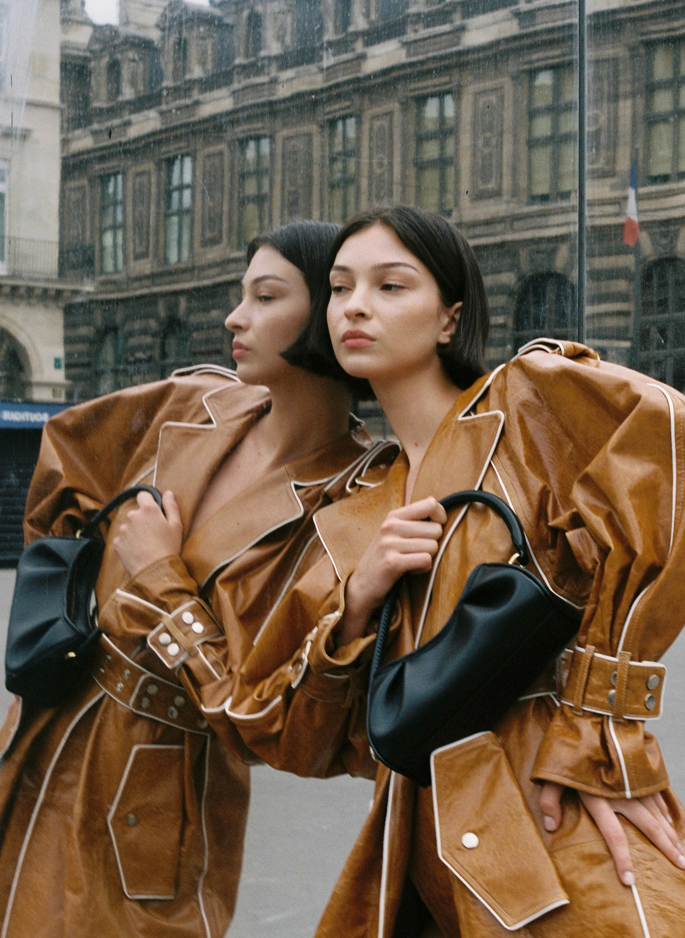 Small Dimple Leather Black sold by Elleme product image thumbnail 2