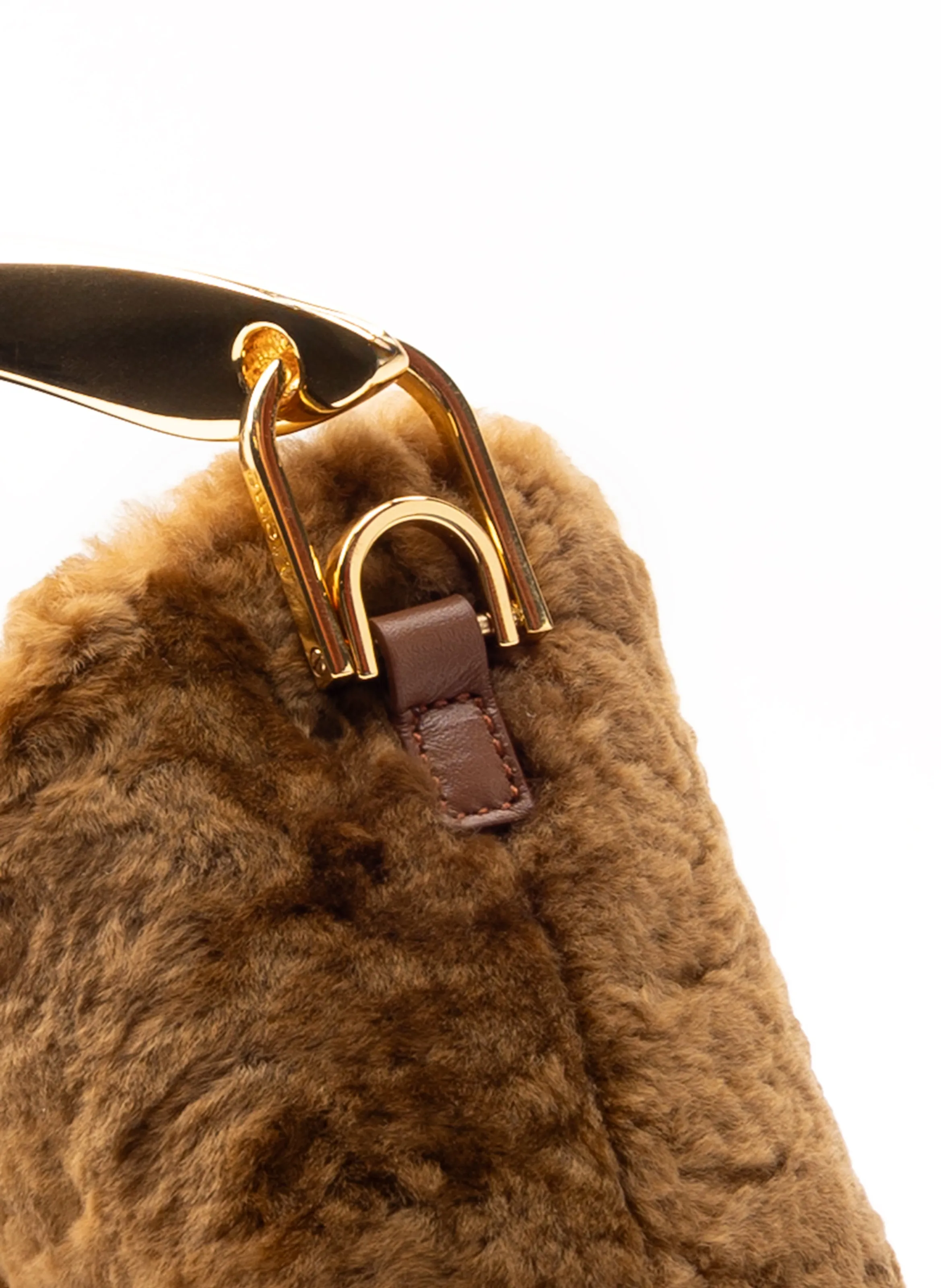 Small Boomerang Shearling Caramel sold by Elleme product image thumbnail 4