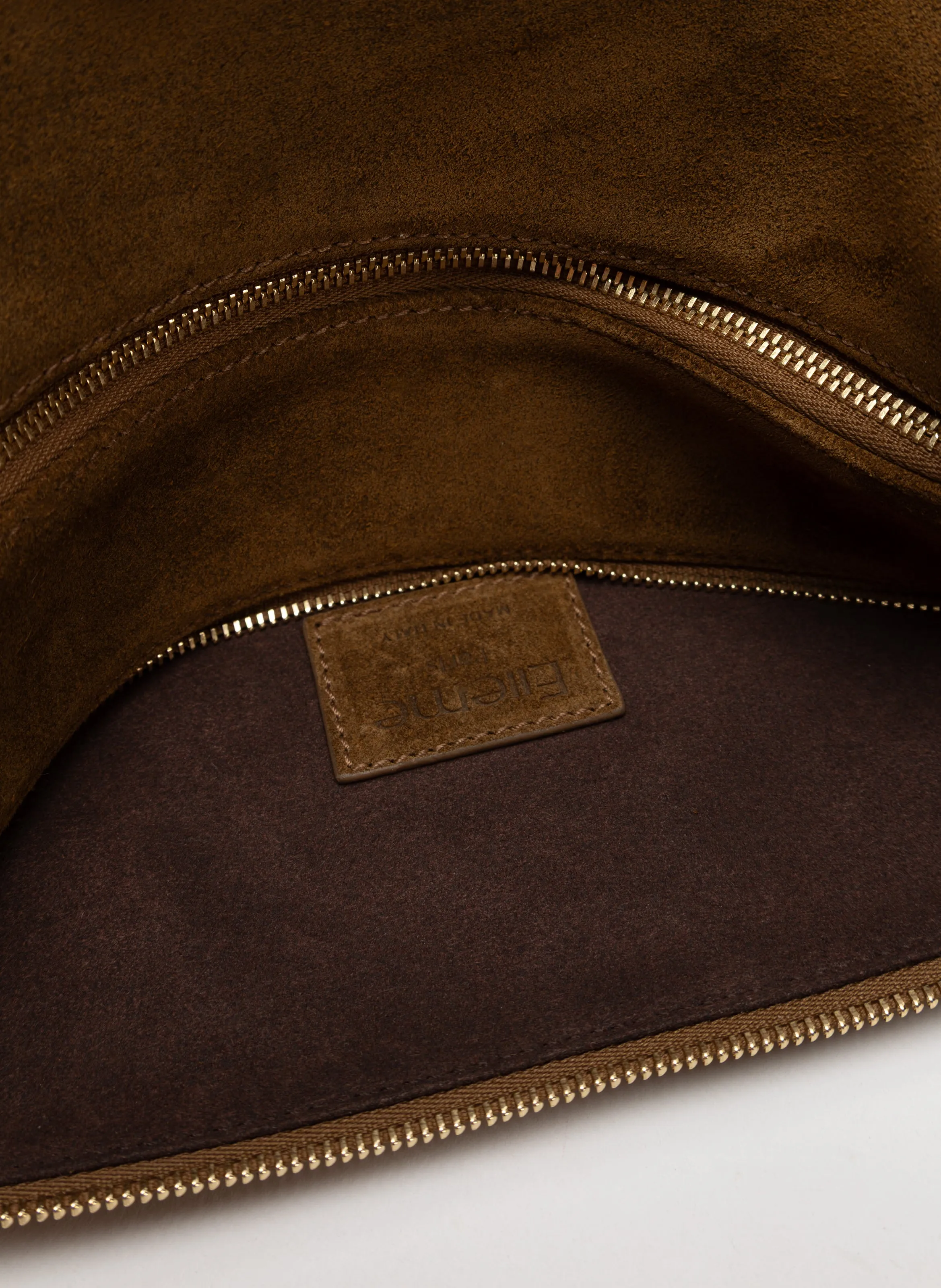 Trousse Suede Tabacco sold by Elleme product image thumbnail 5