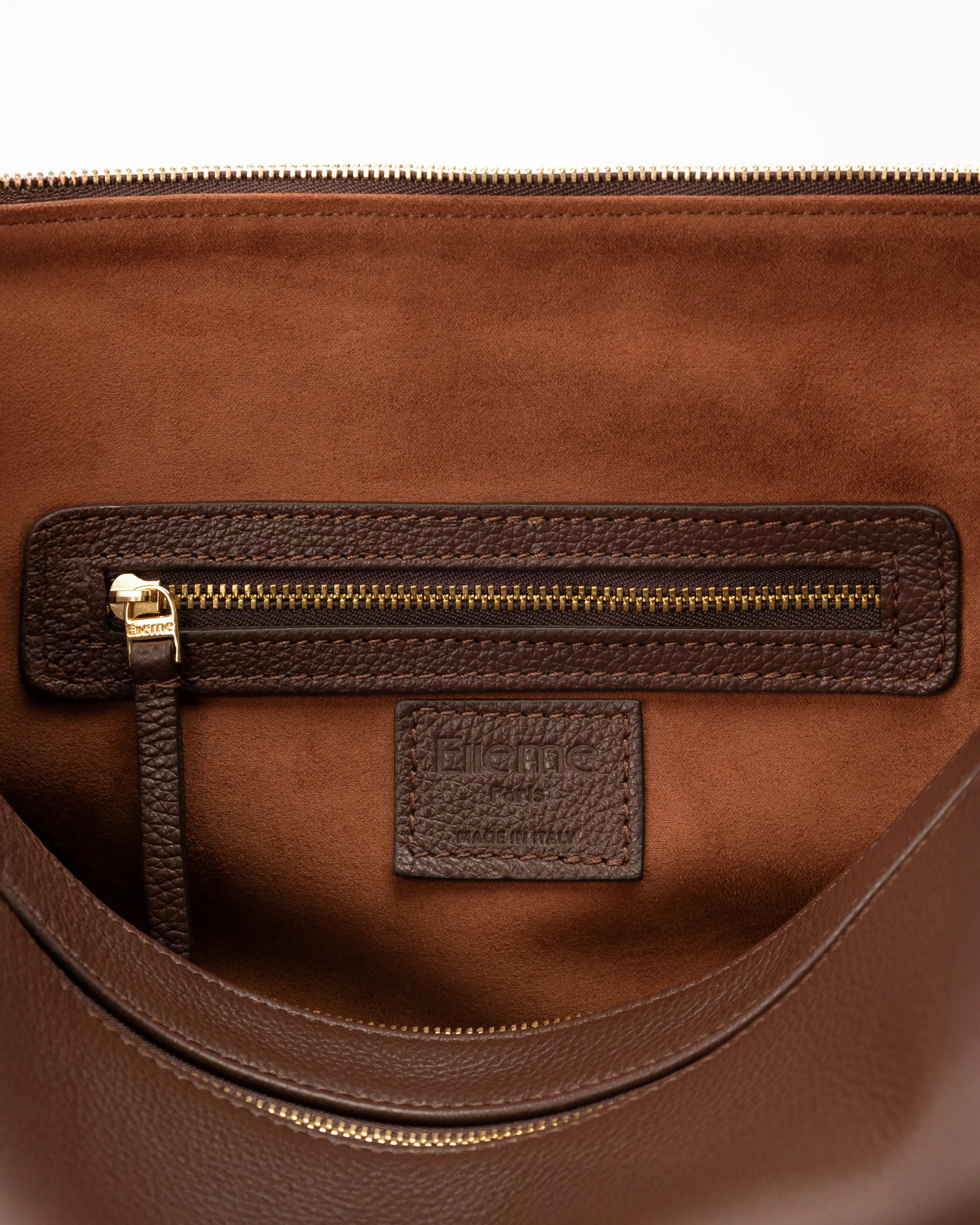 Trousse Large Pebbled Leather Dark Brown sold by Elleme product image thumbnail 3