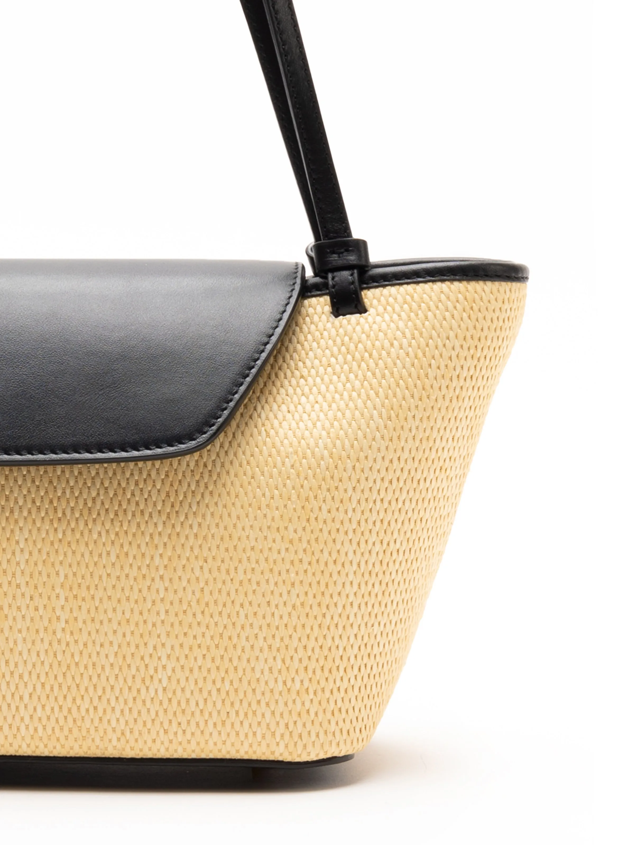 Courrier Tote Raffia/Leather Natural/Black sold by Elleme product image thumbnail 4
